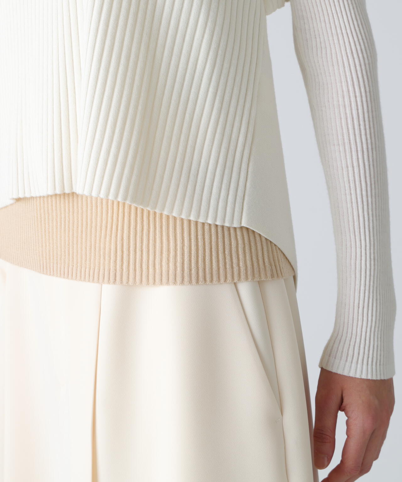 レイヤードニット