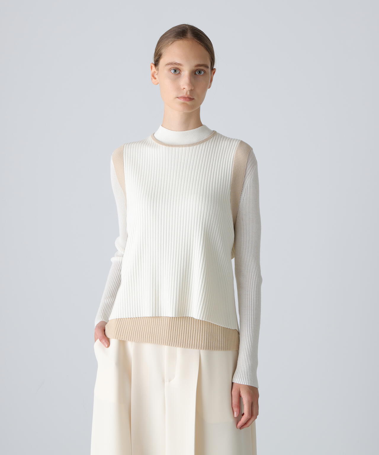 レイヤードニット