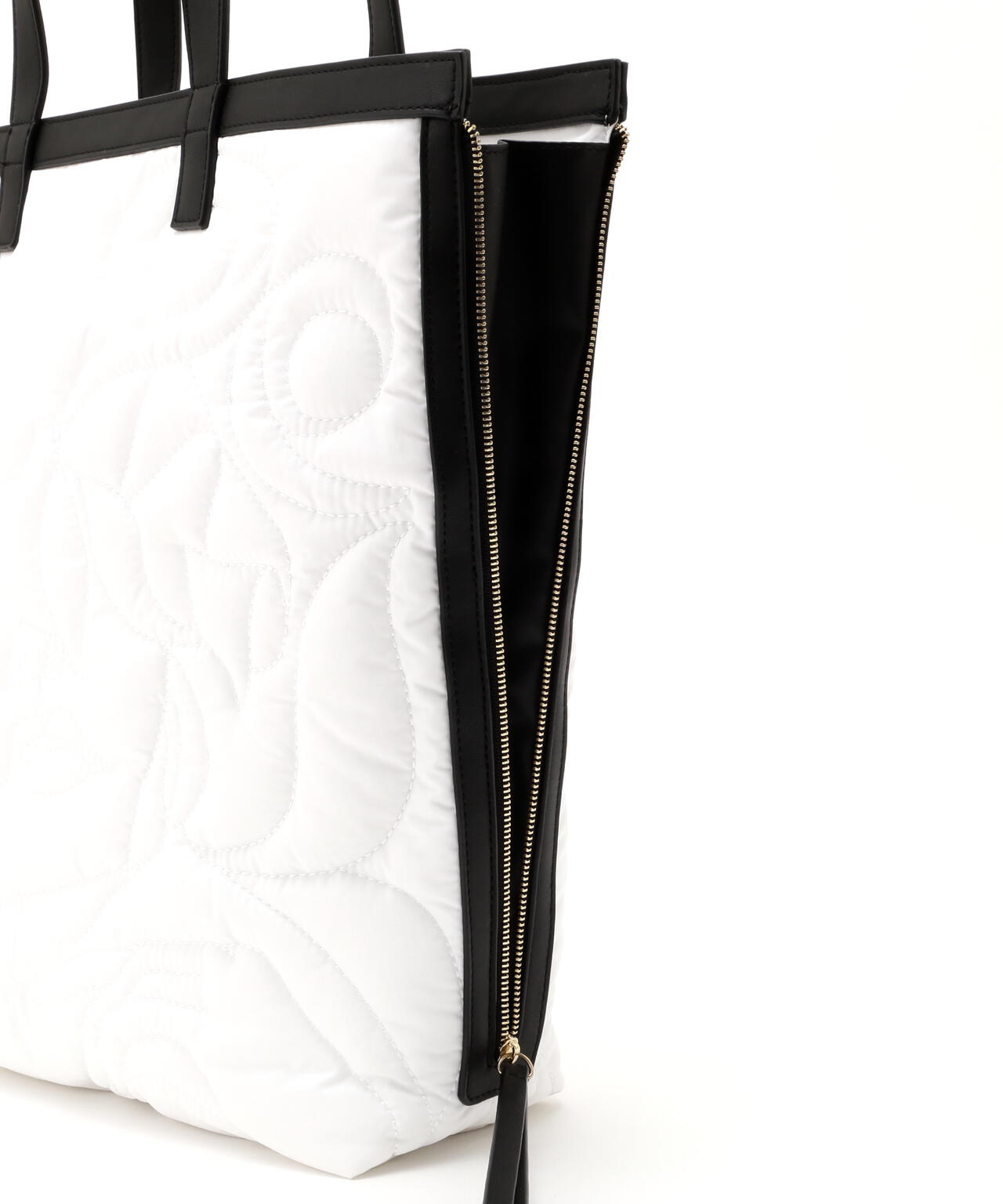 ドローイングキルティングバッグ