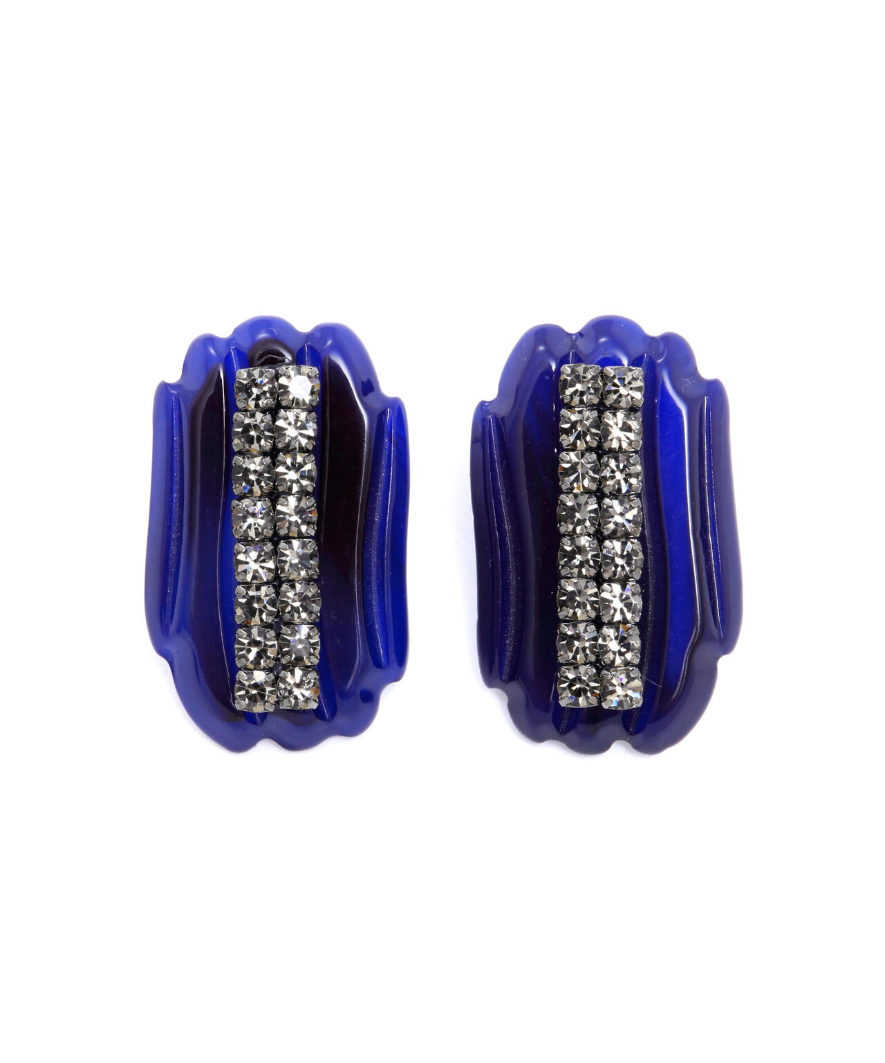 マドレーヌビジューピアス