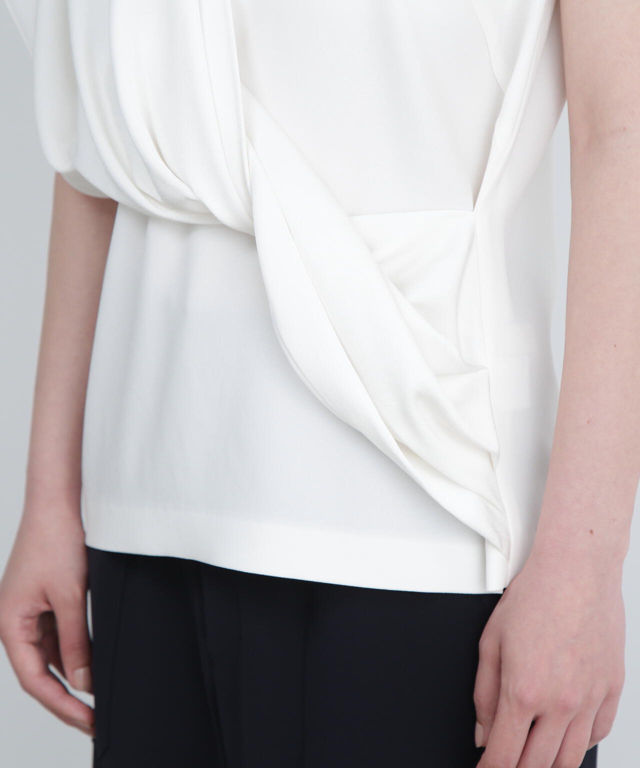 <UNiPH>バックサテンアムンゼンブラウス