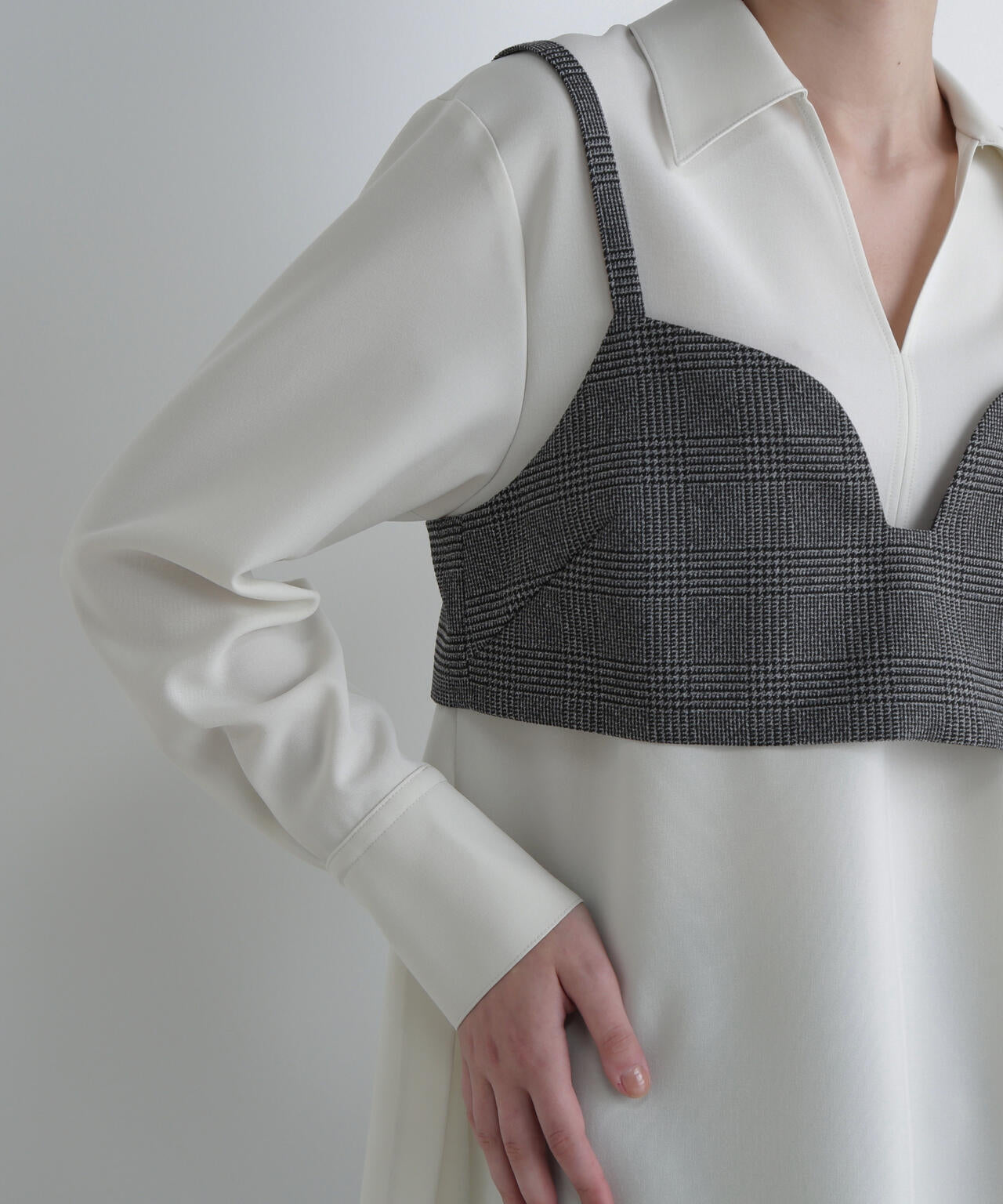 <UNiPH>テックツィードブラウス