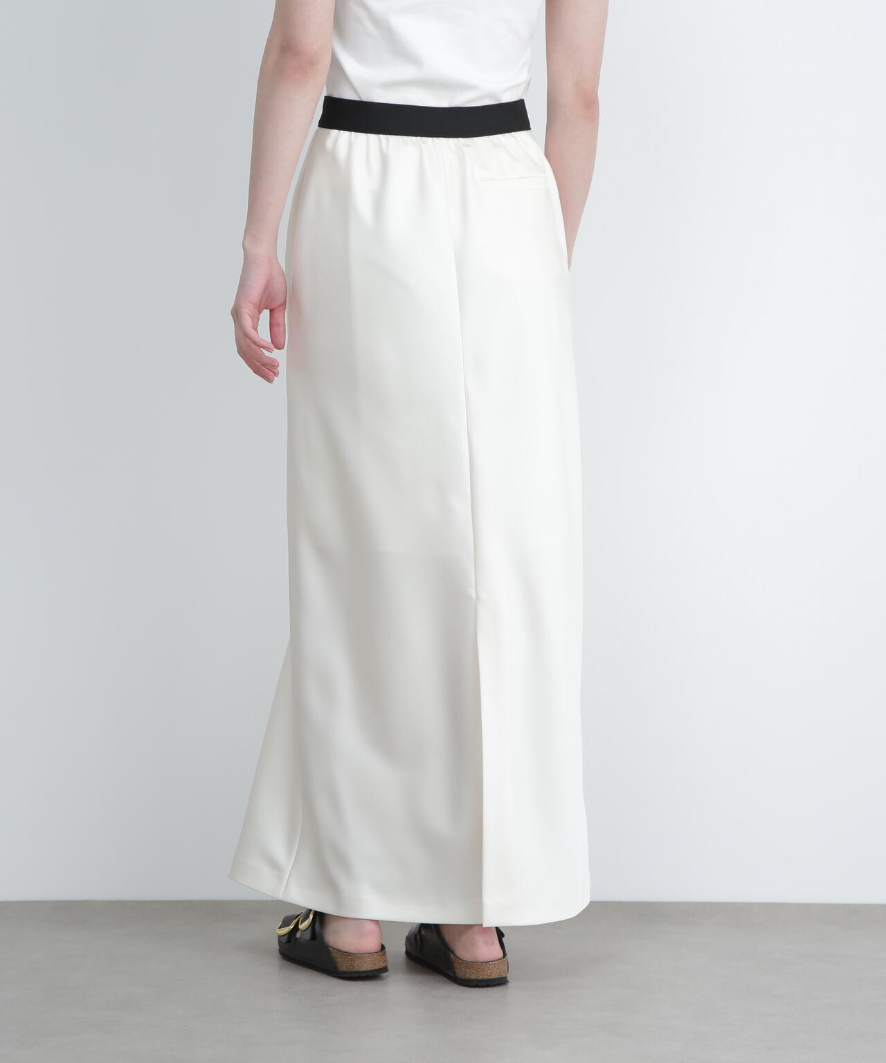 <UNiPH>マットサテンスカート