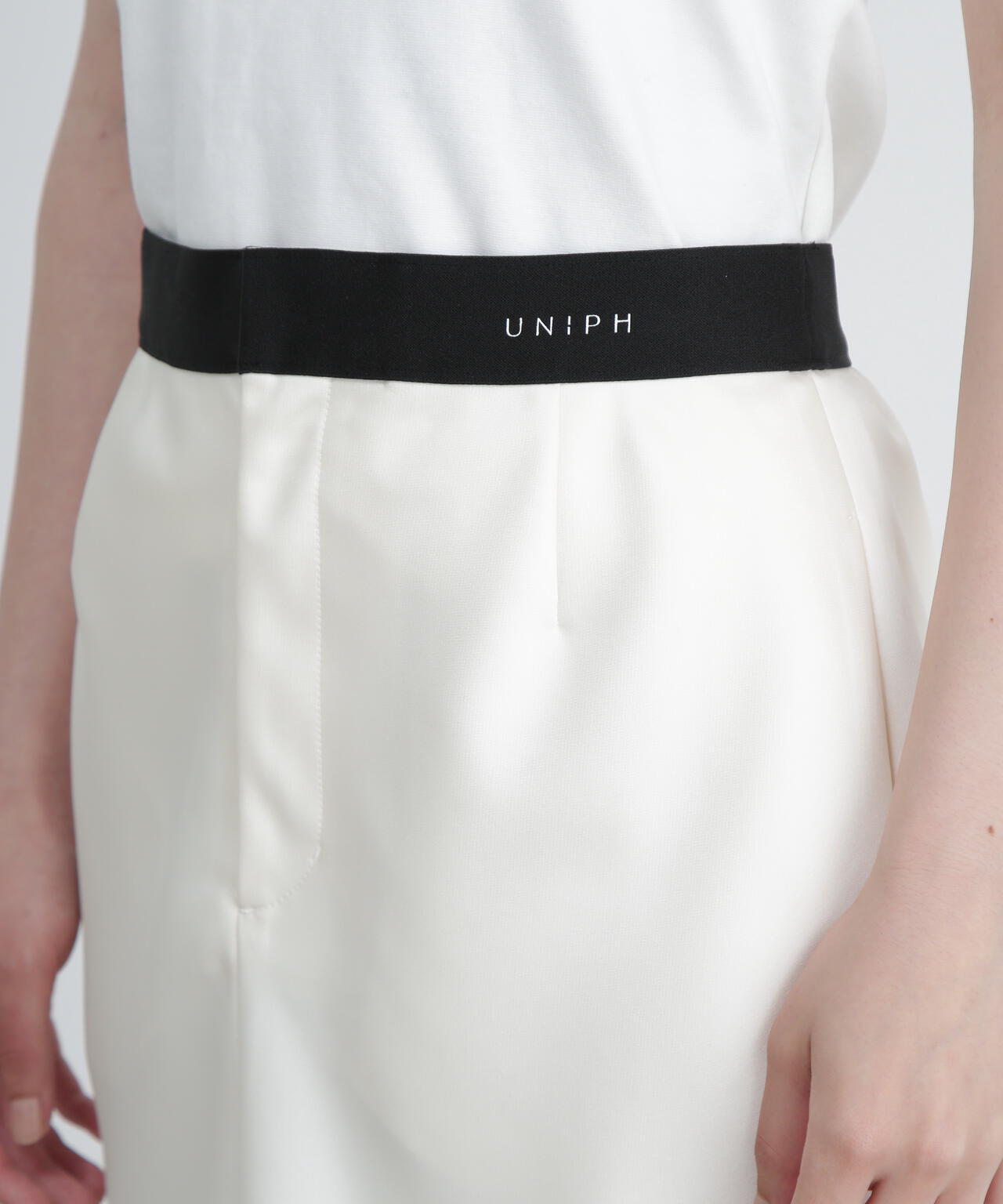 <UNiPH>マットサテンスカート