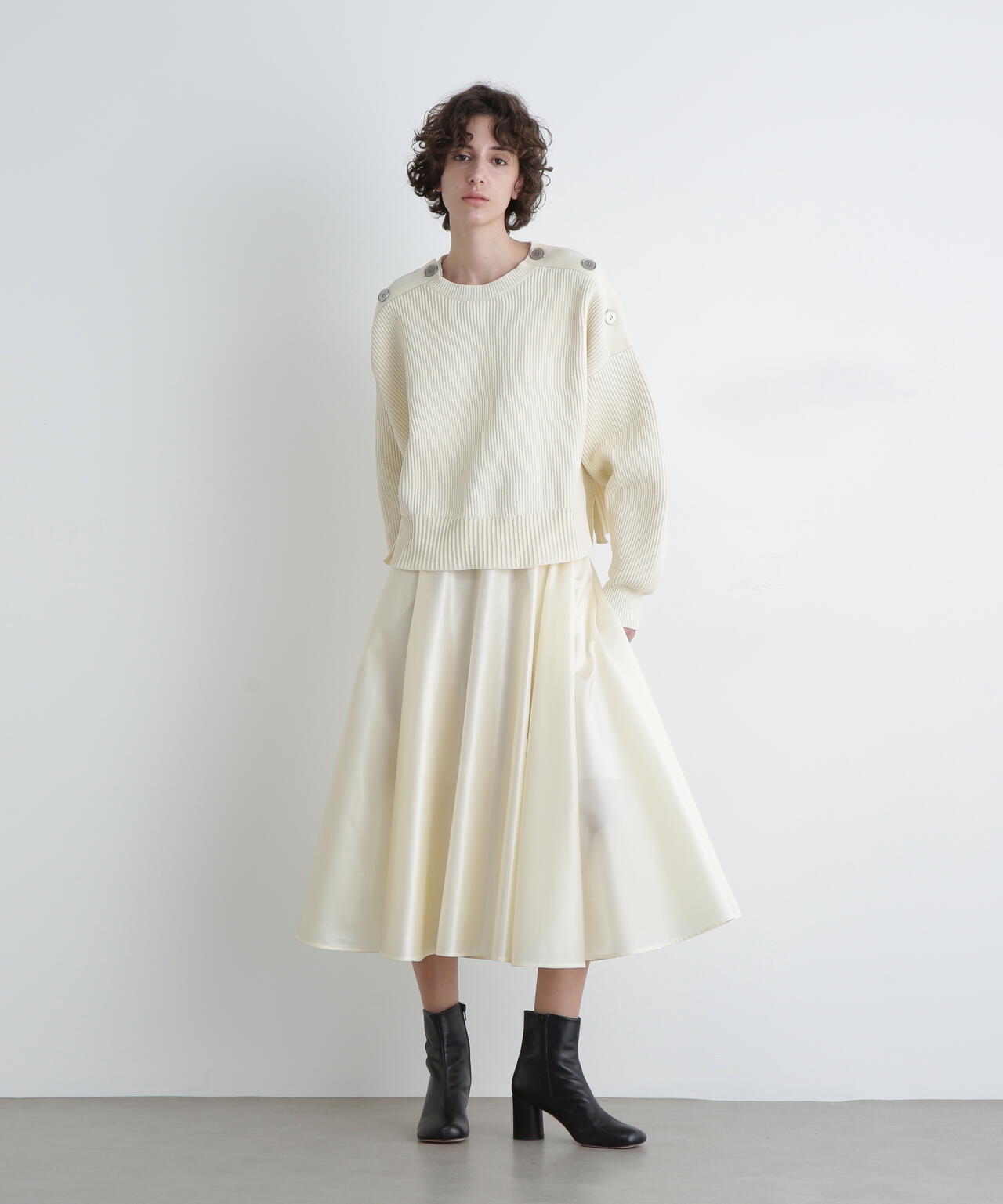 <UNiPH>ブライトナイロンスカート