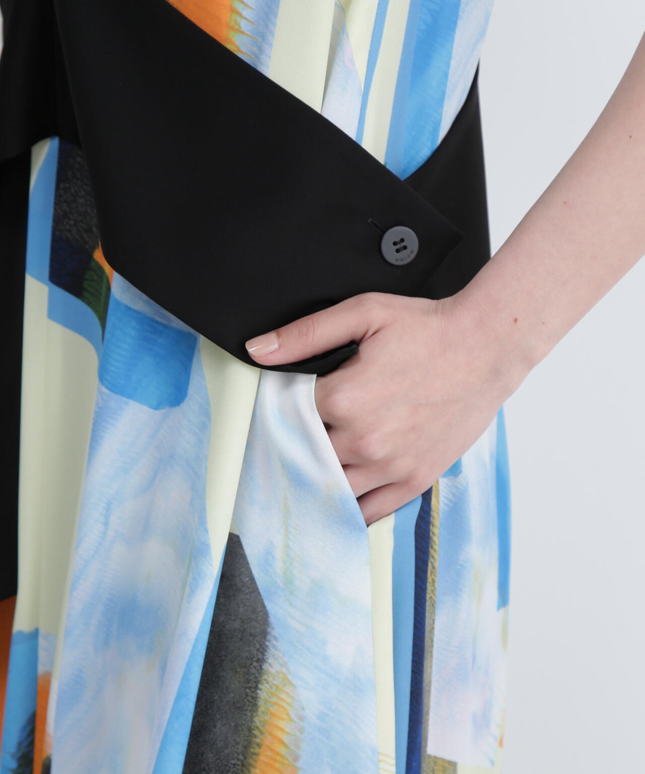 <UNiPH>スカイスクレイパープリントワンピース