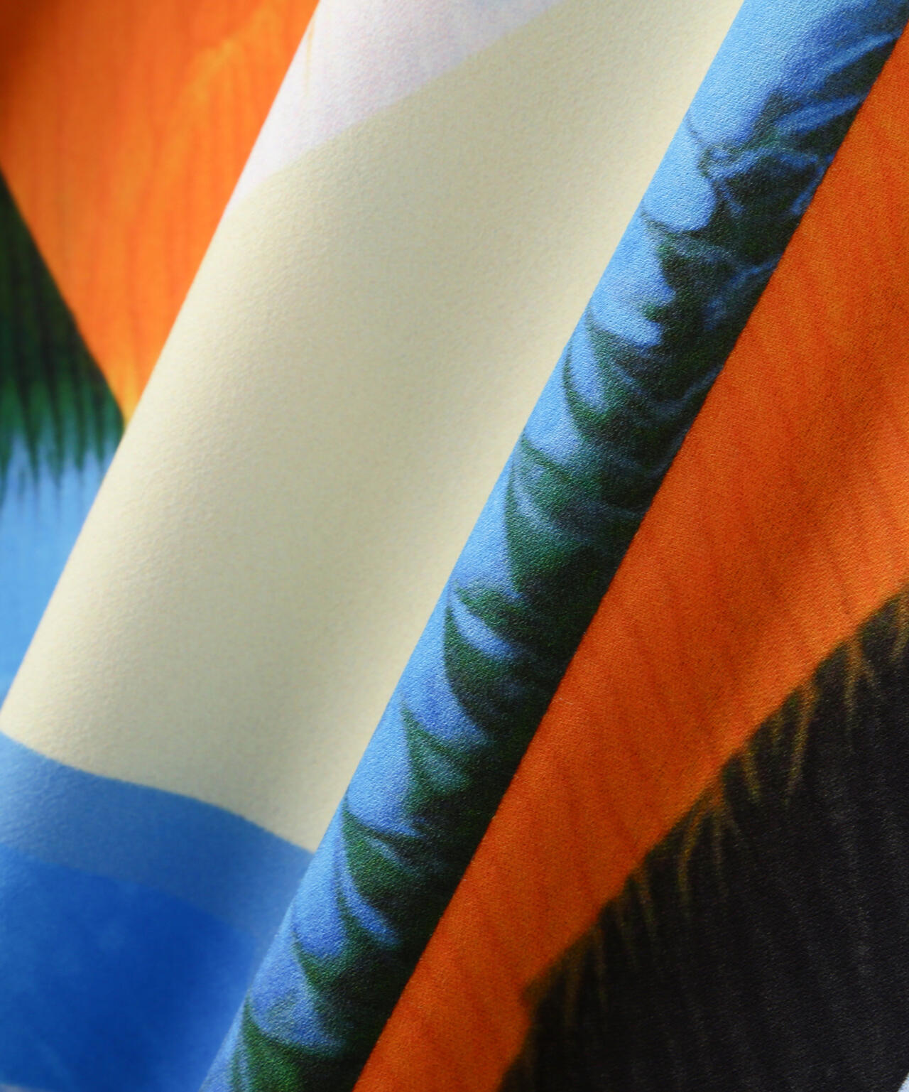 <UNiPH>スカイスクレイパープリントワンピース