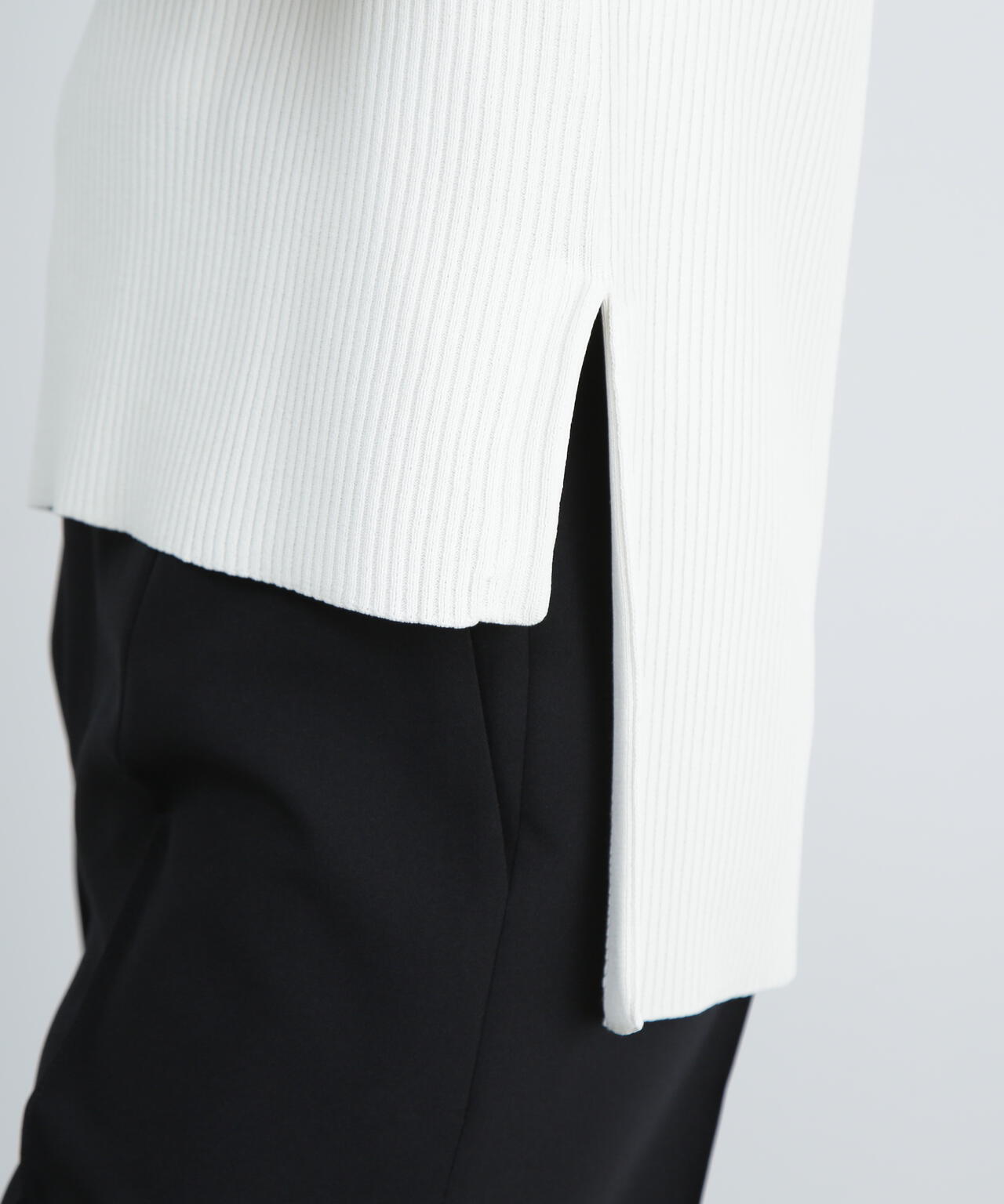 <UNiPH>クリアコンパクトニット