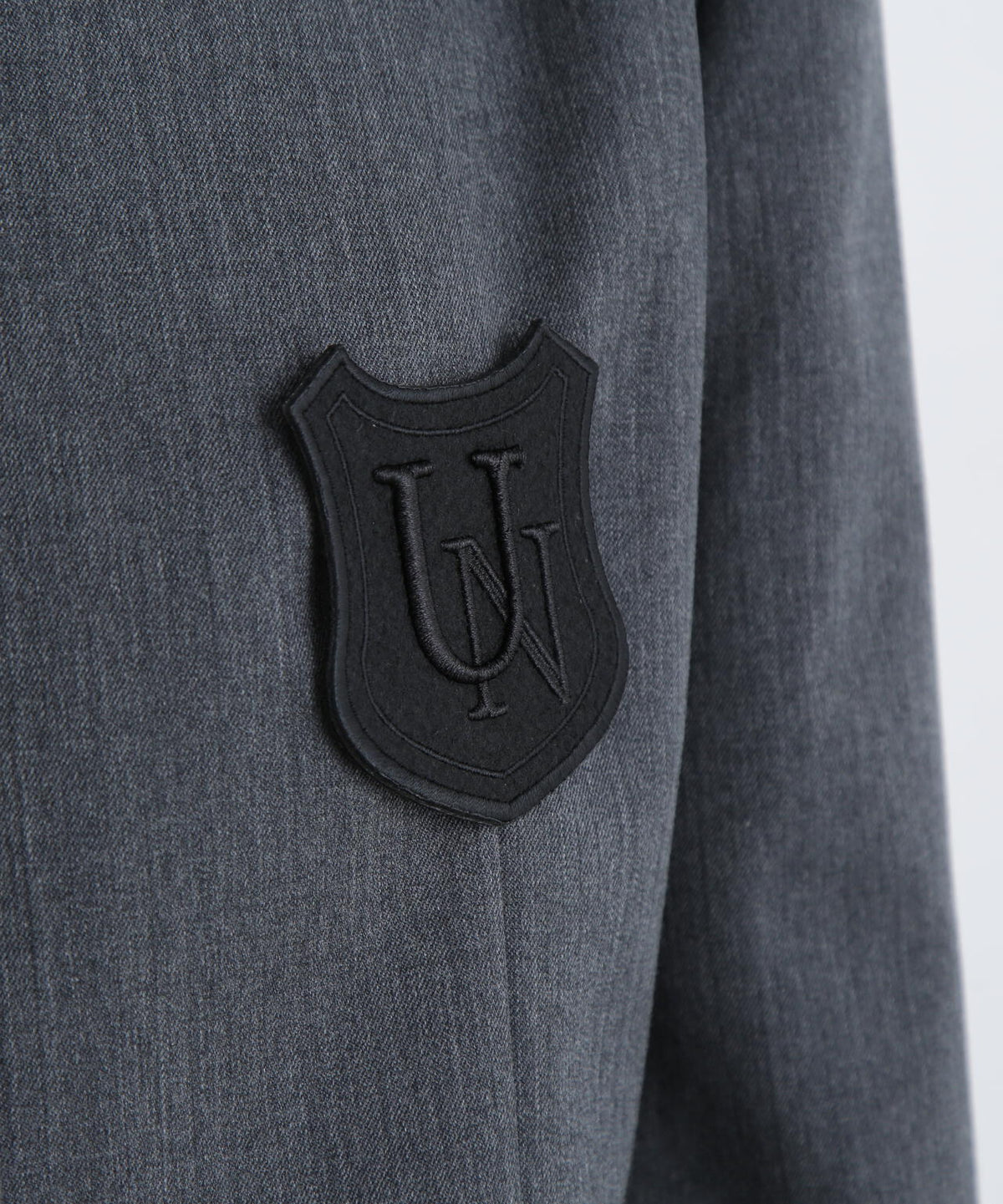 <UNiPH>UNiPHエンブレムブローチ