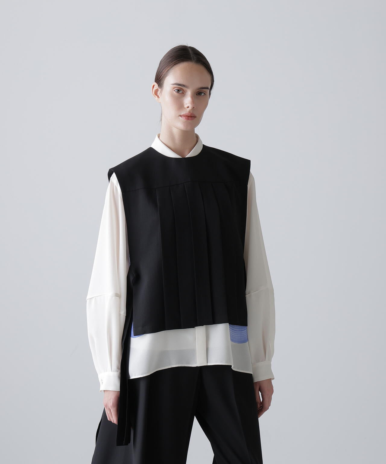 ライトツイルブラウス | ADORE（アドーア） ｜【公式】通販mix.tokyo