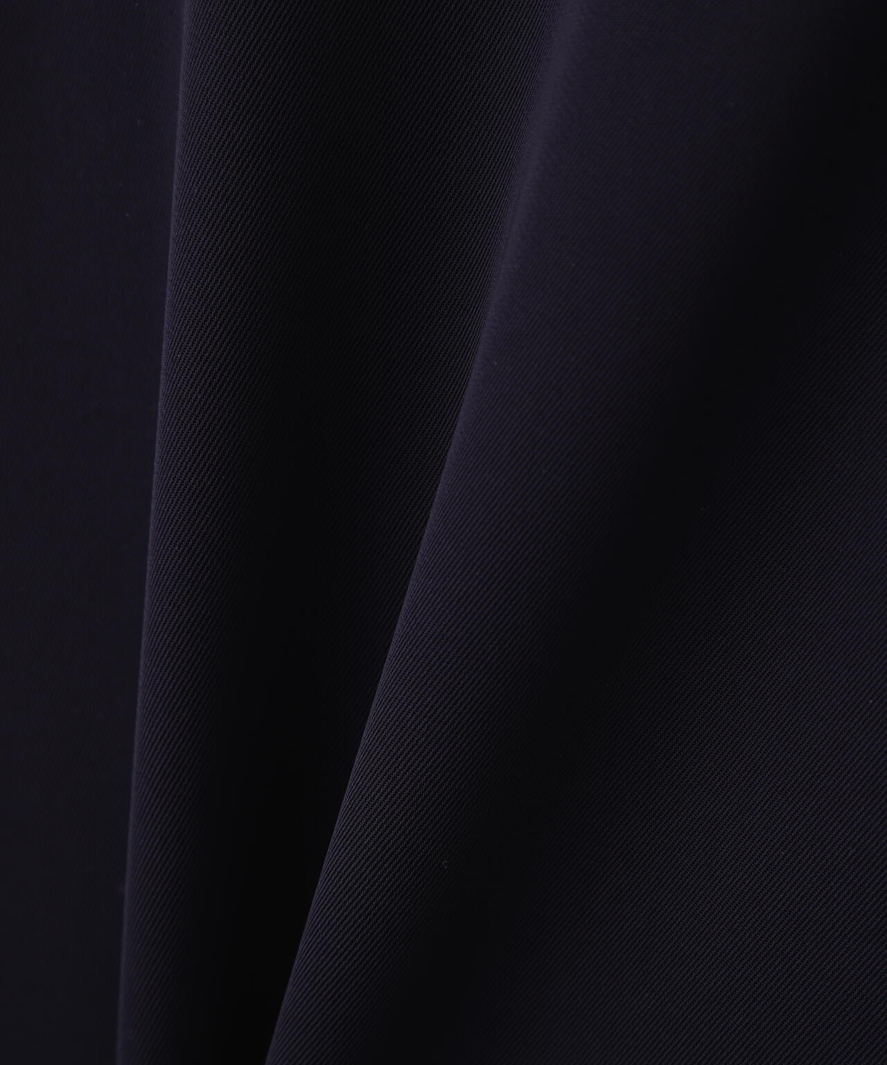 ドライタッチツイルブラウス