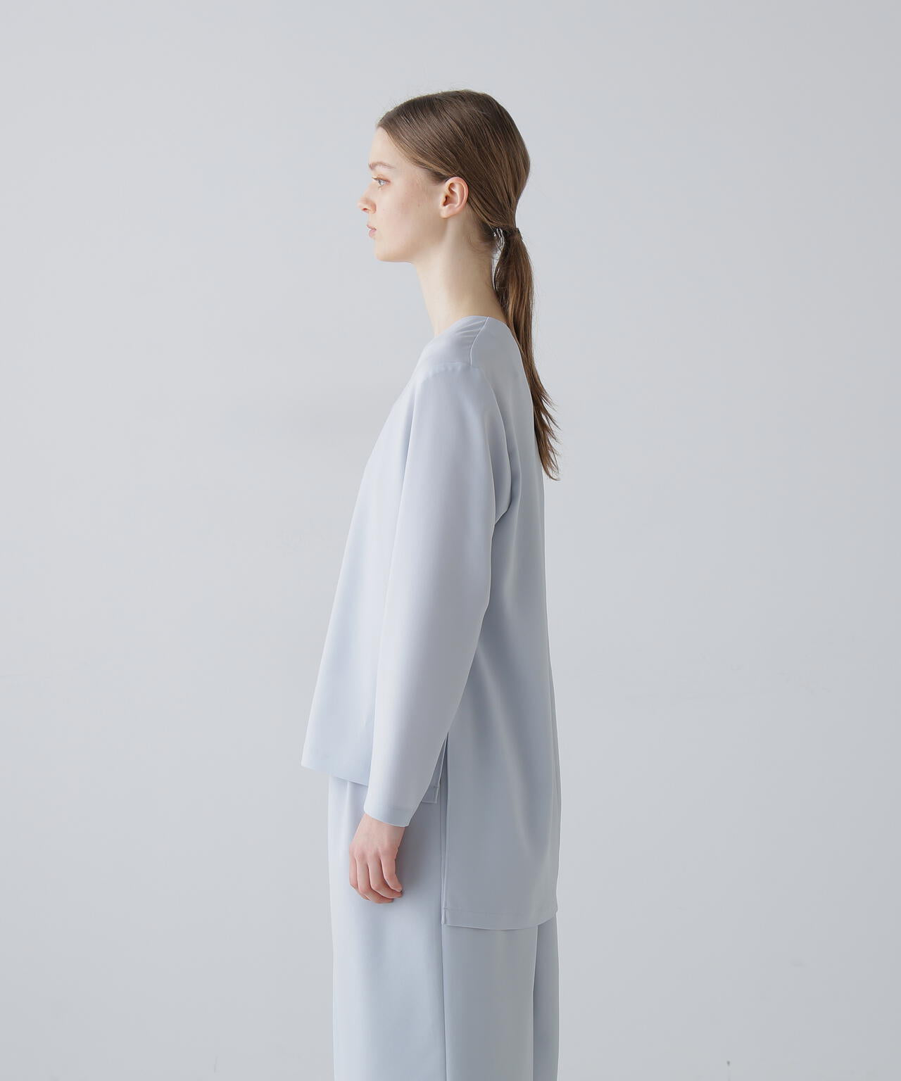 バックサテンジョーゼットVネック