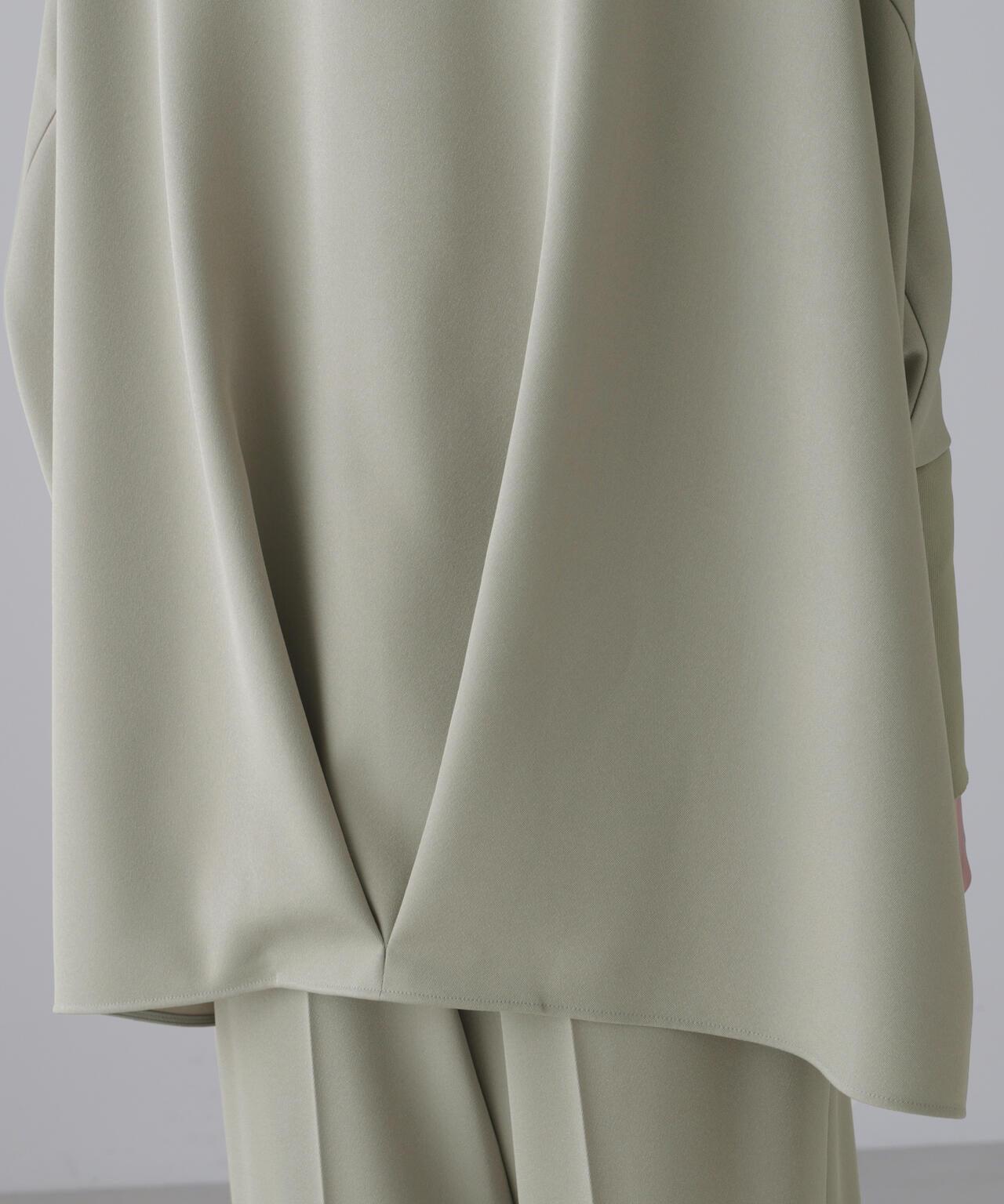 ドライカシドスブラウス