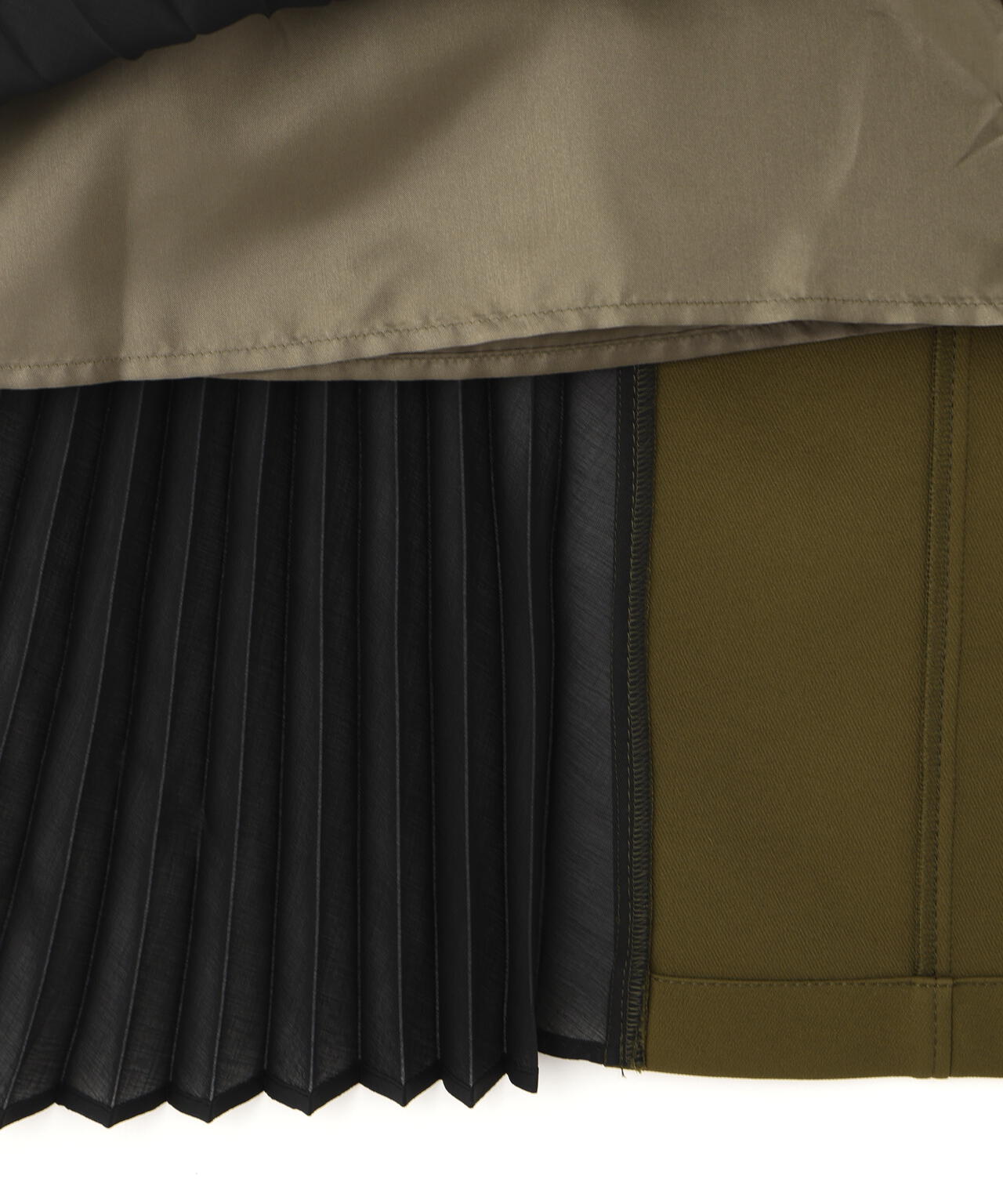 マトラッセトリプルクロススカート