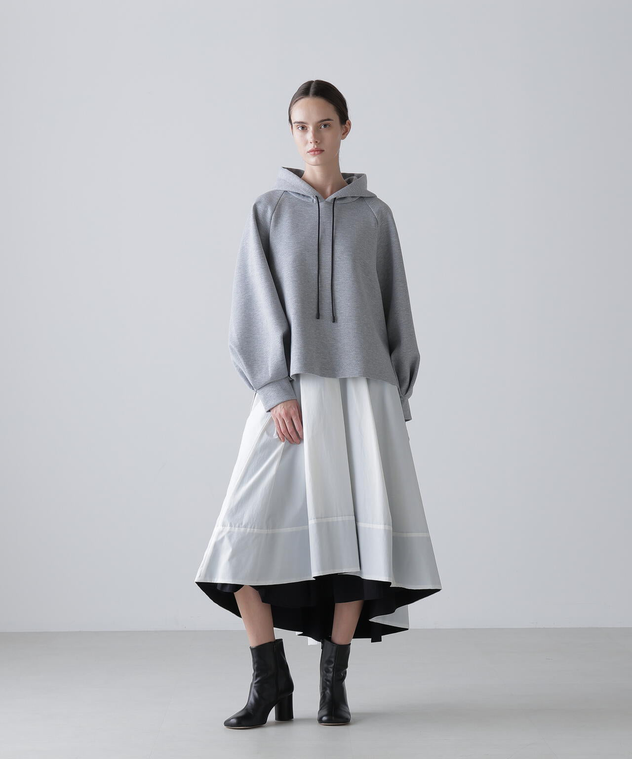 ナイロンダンプスカート