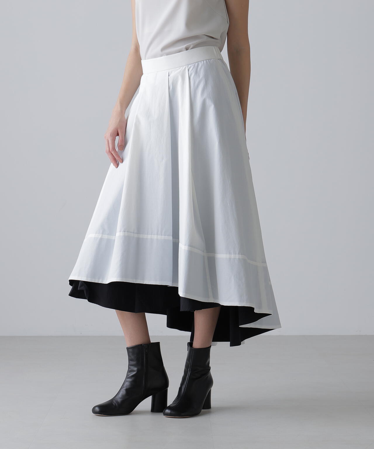 ナイロンダンプスカート