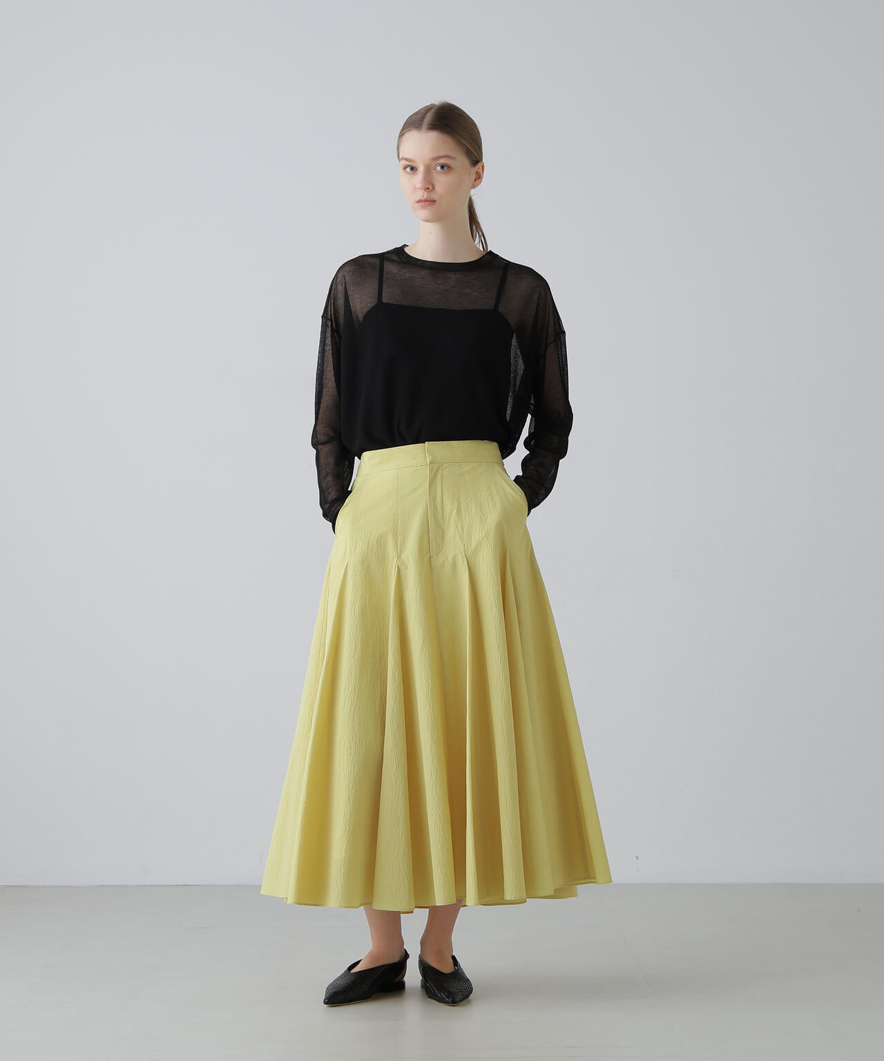 ペーパーライクナイロンスカート