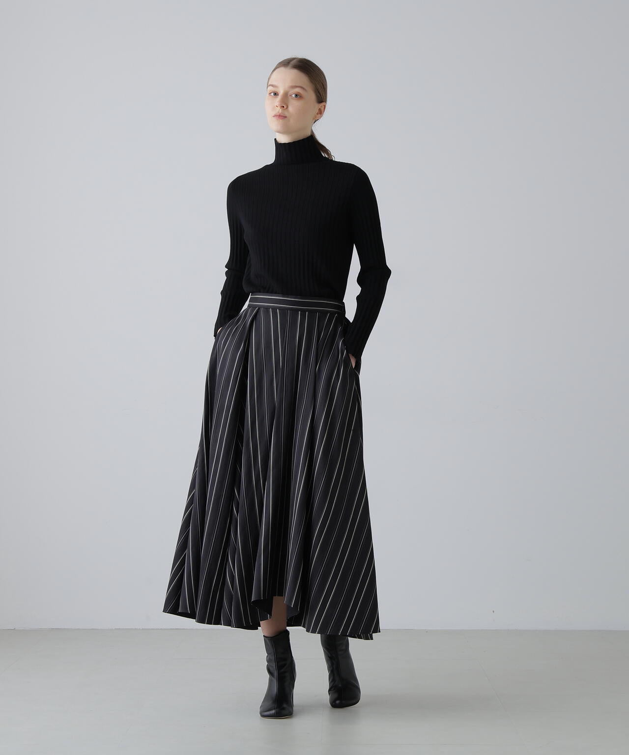 マルチストライプジャガードスカート