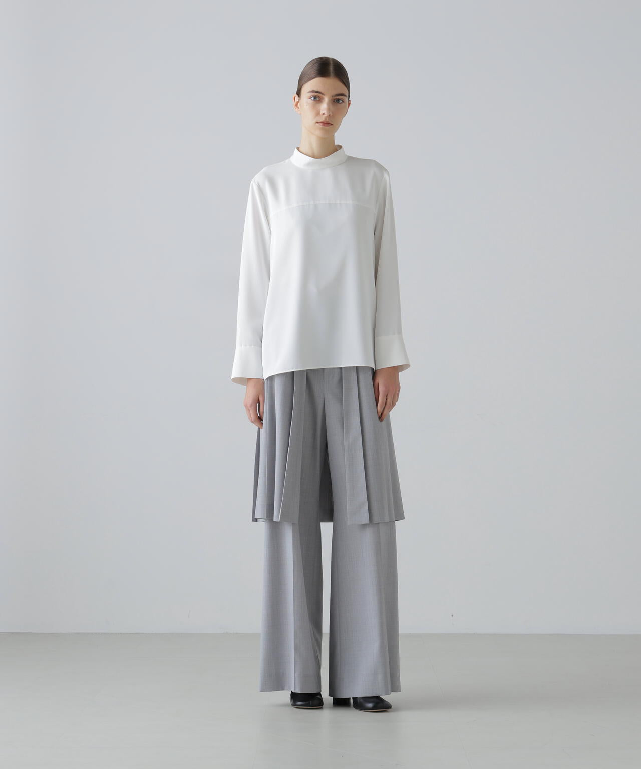 スマートトロピカルパンツ