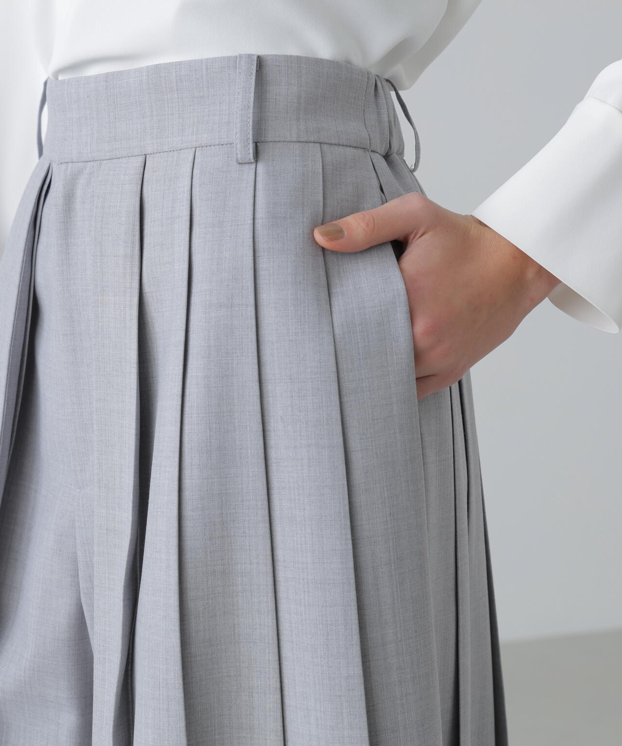 スマートトロピカルパンツ