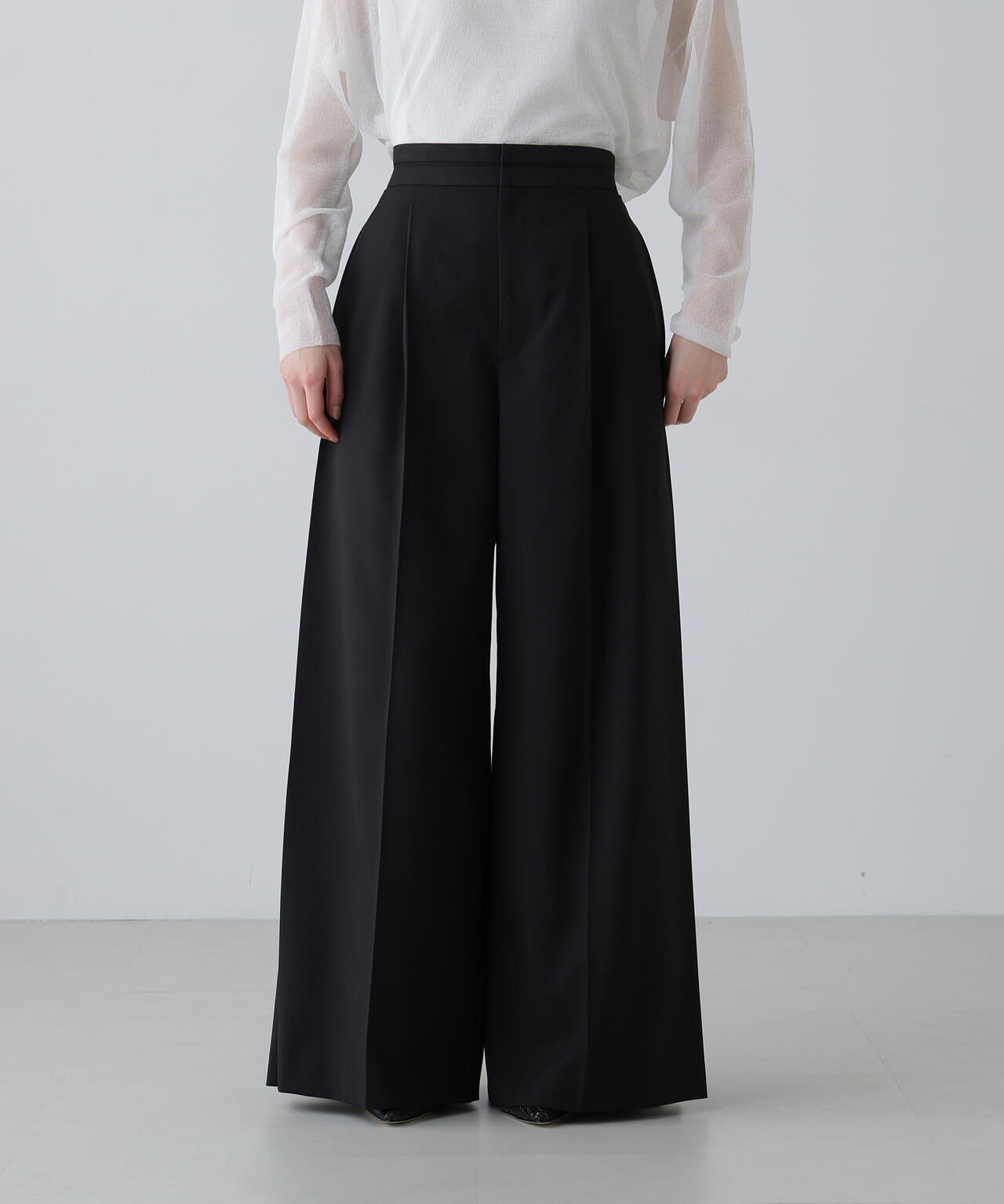 イージートロピカルパンツ