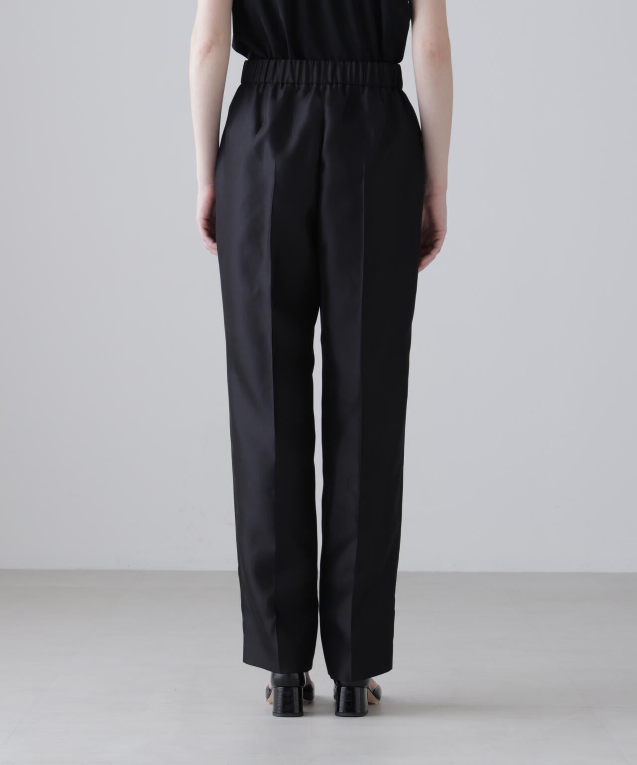 <BLACK LABEL>シルクダブルクロスパンツ