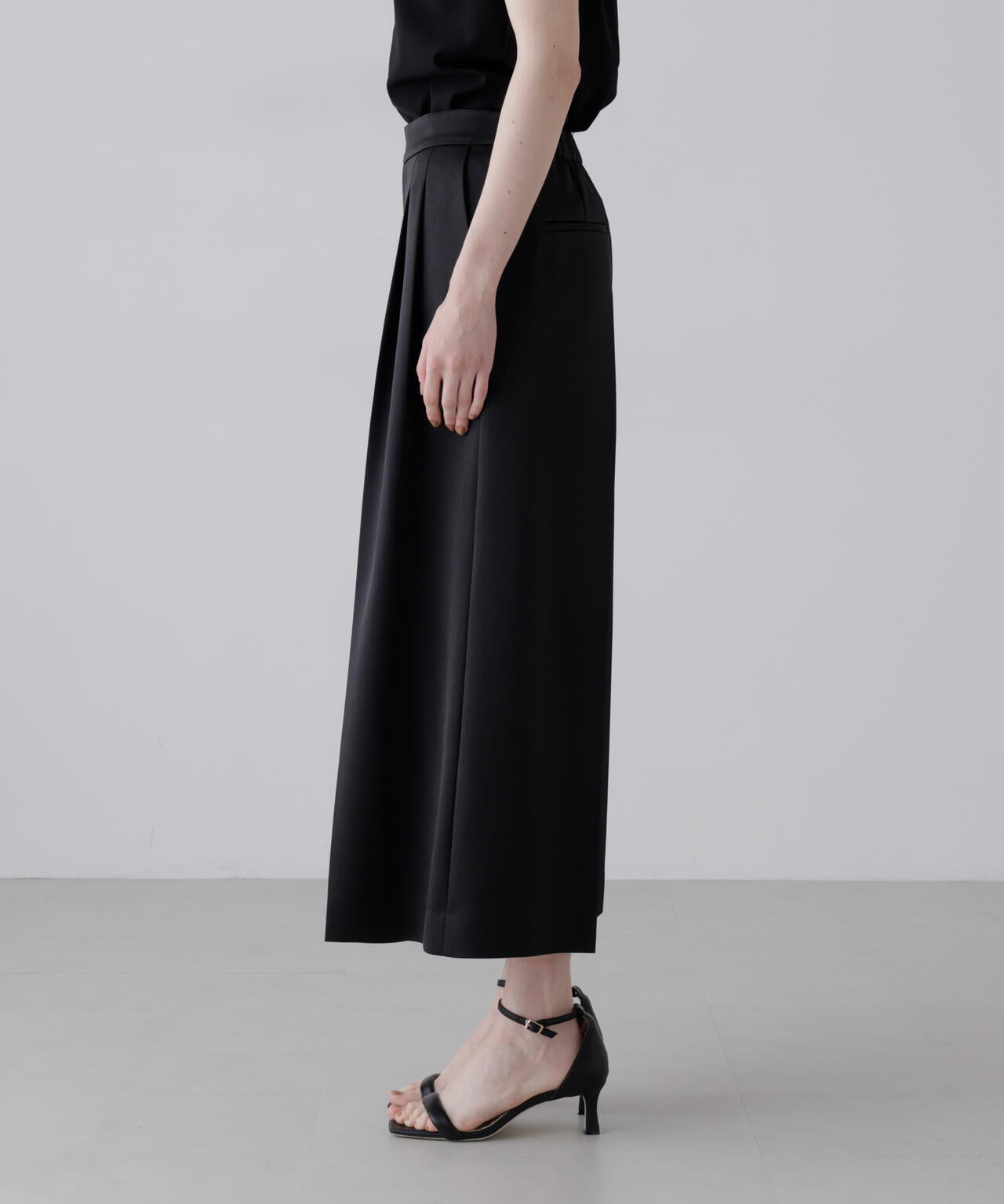 176cm B:80 W:60 H:88 着用サイズ:38