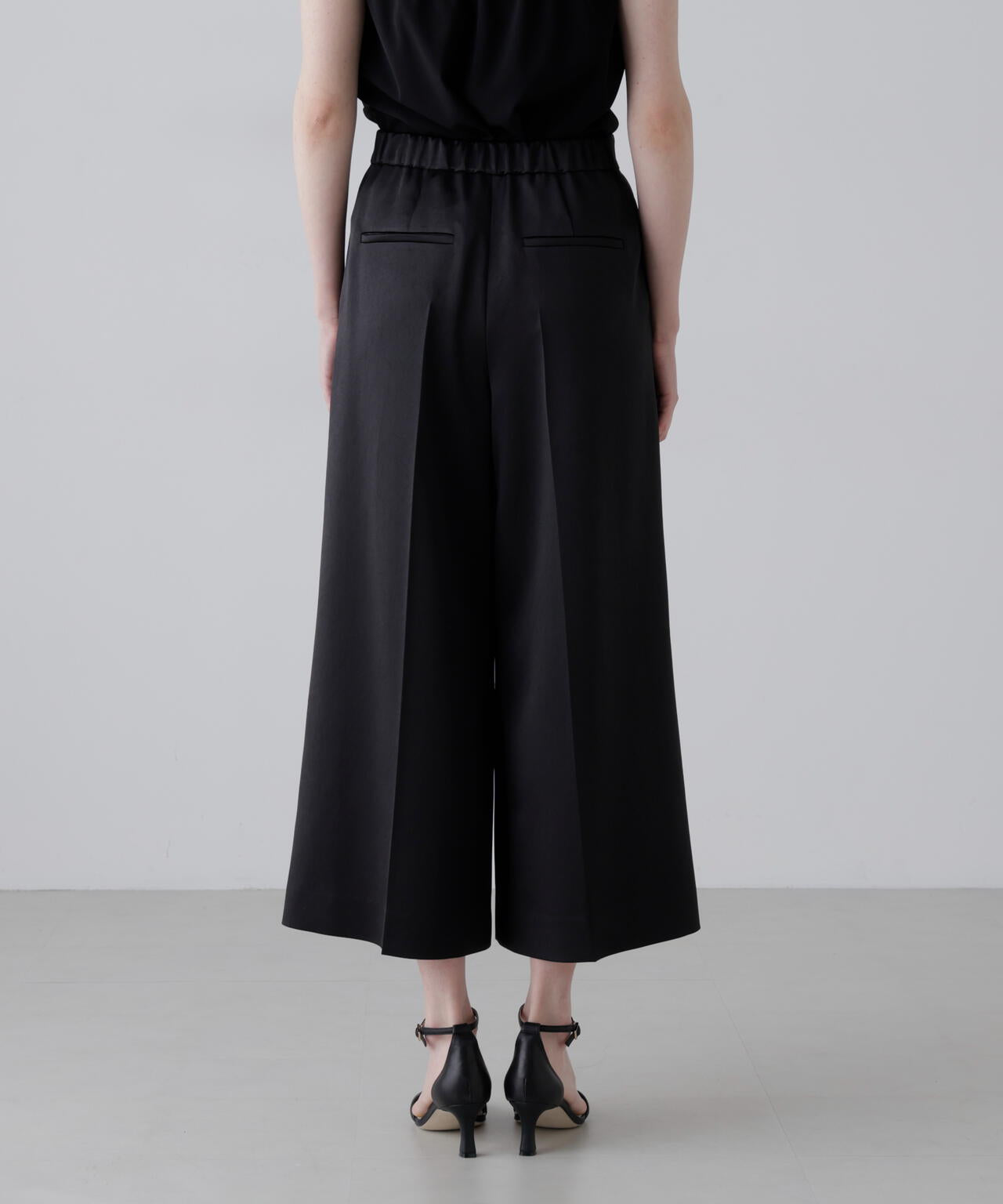 176cm B:80 W:60 H:88 着用サイズ:38