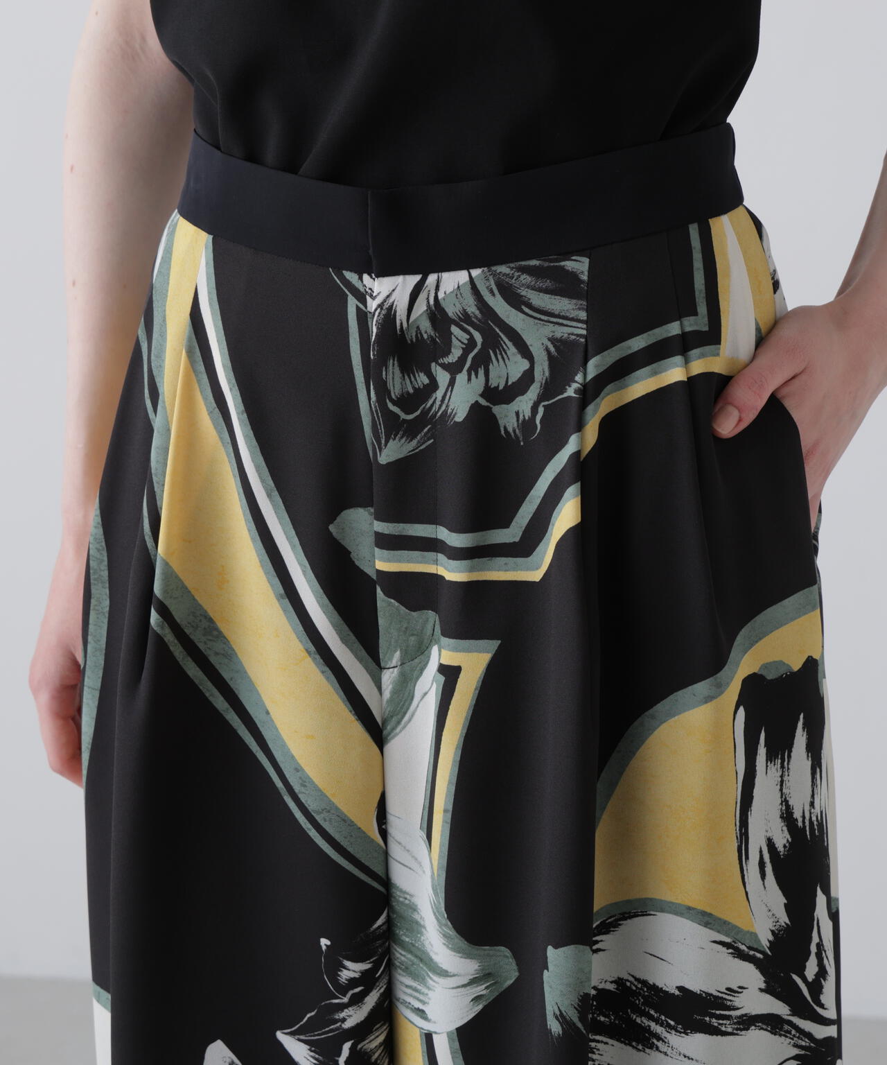 176cm B:80 W:60 H:88 着用サイズ:38