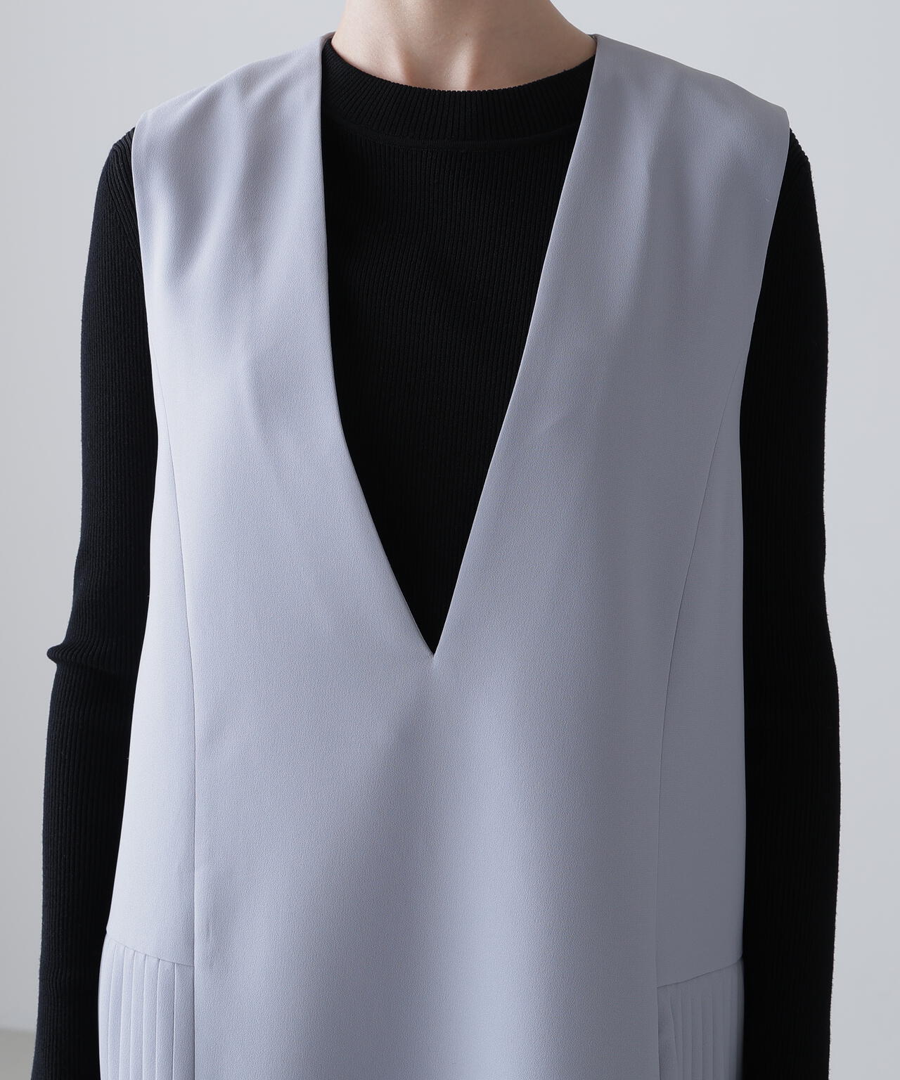 バックサテンアムンゼンワンピース