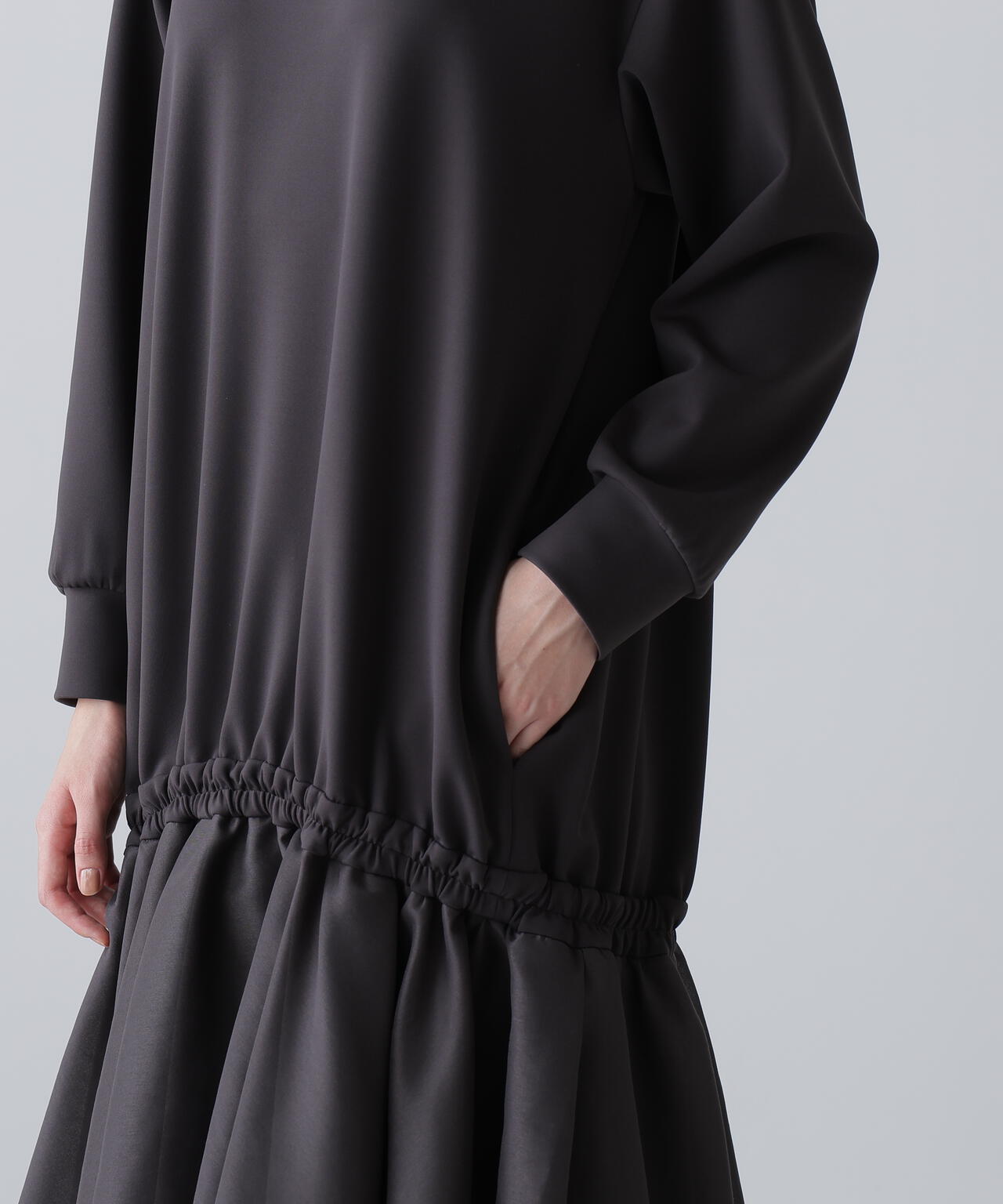 パウダリーダンボールワンピース