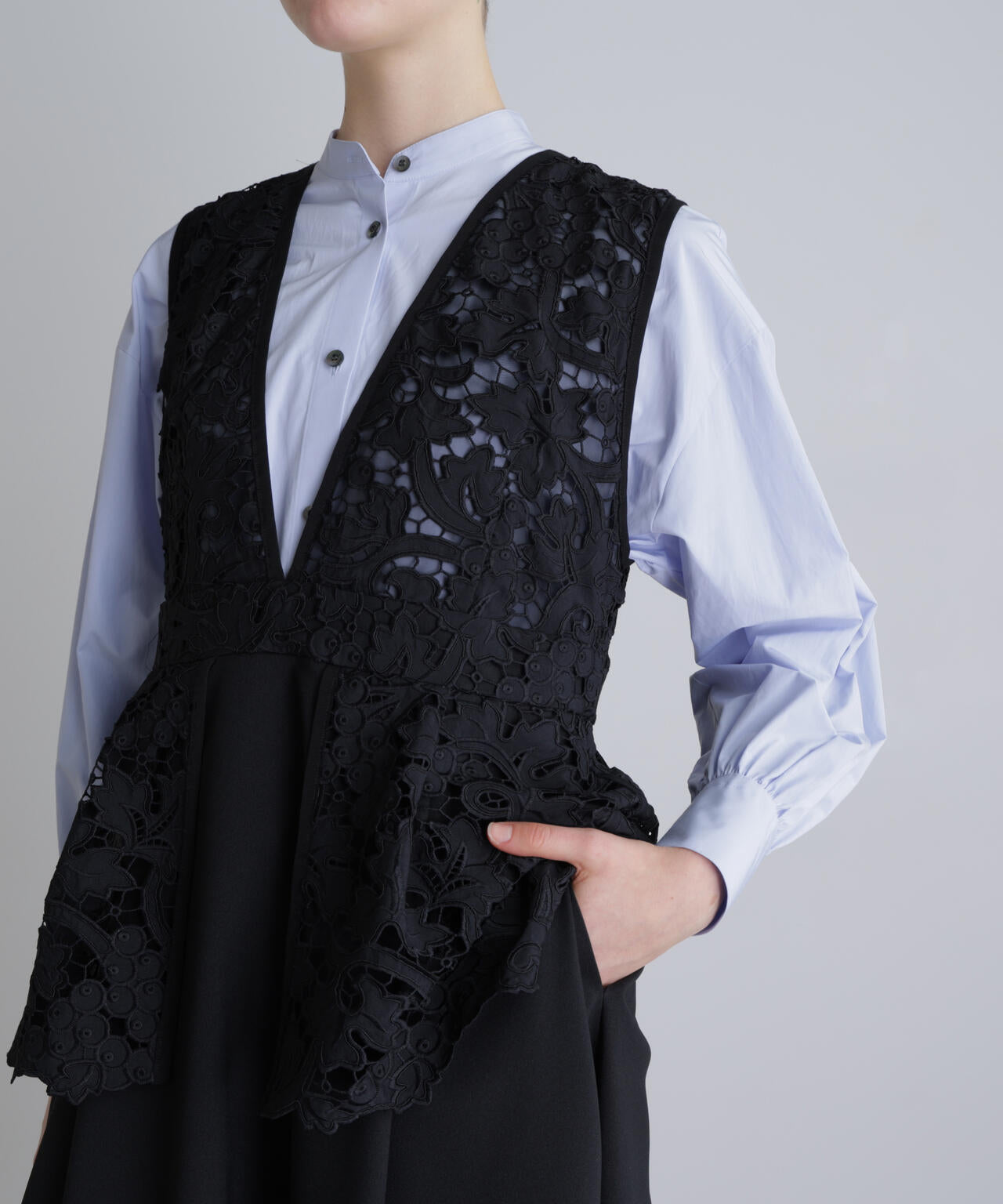 ベリーレースワンピース