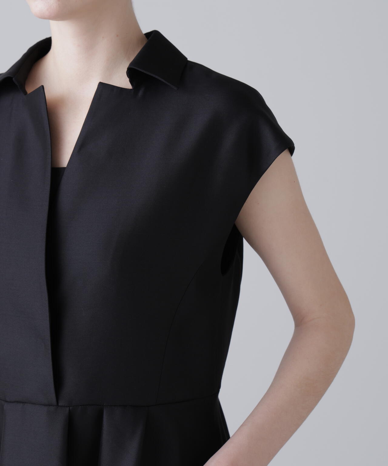 <BLACK LABEL>シルクダブルクロスワンピース