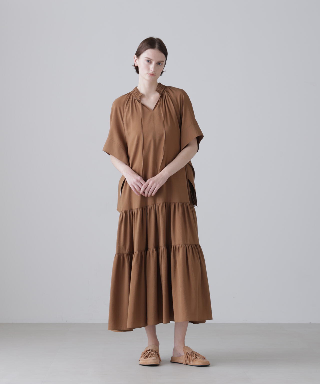 身長177cm B79 W62 H88 着用サイズ:38