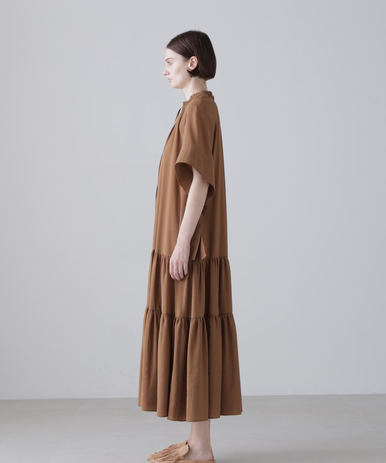 身長177cm B79 W62 H88 着用サイズ:38