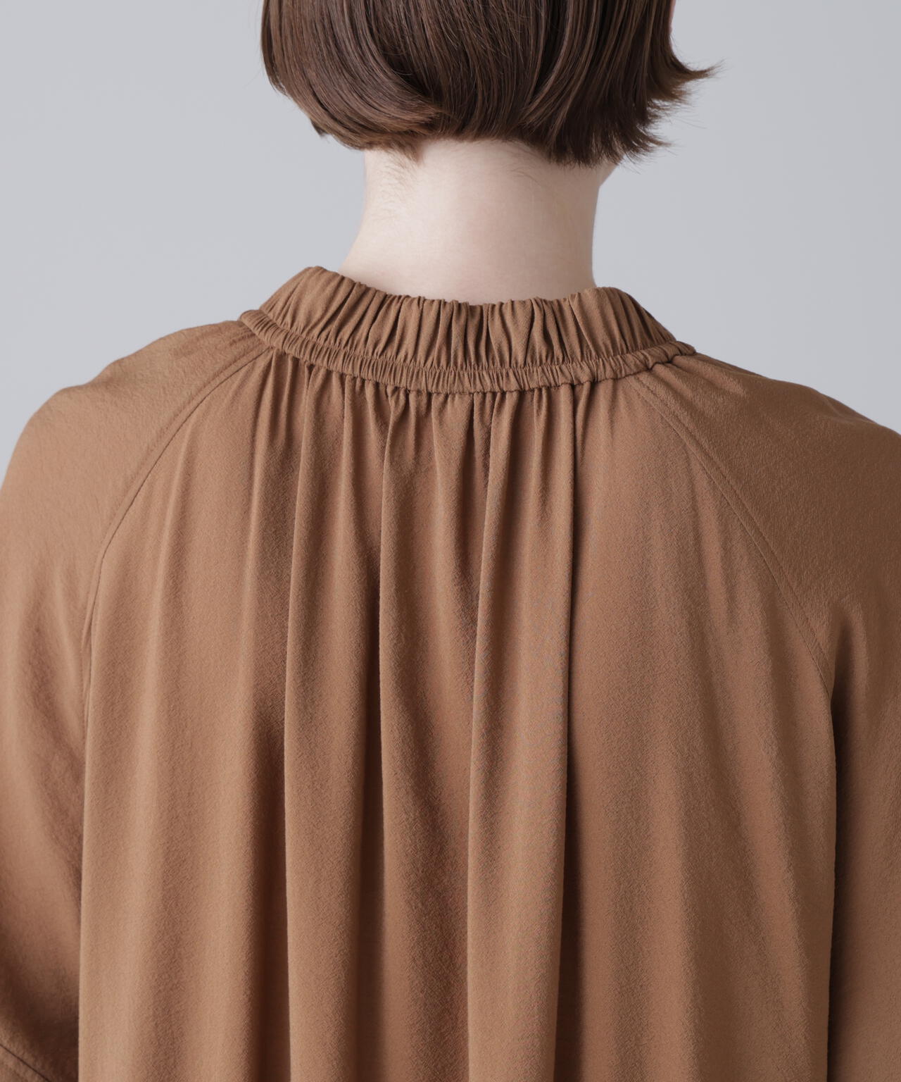 身長177cm B79 W62 H88 着用サイズ:38