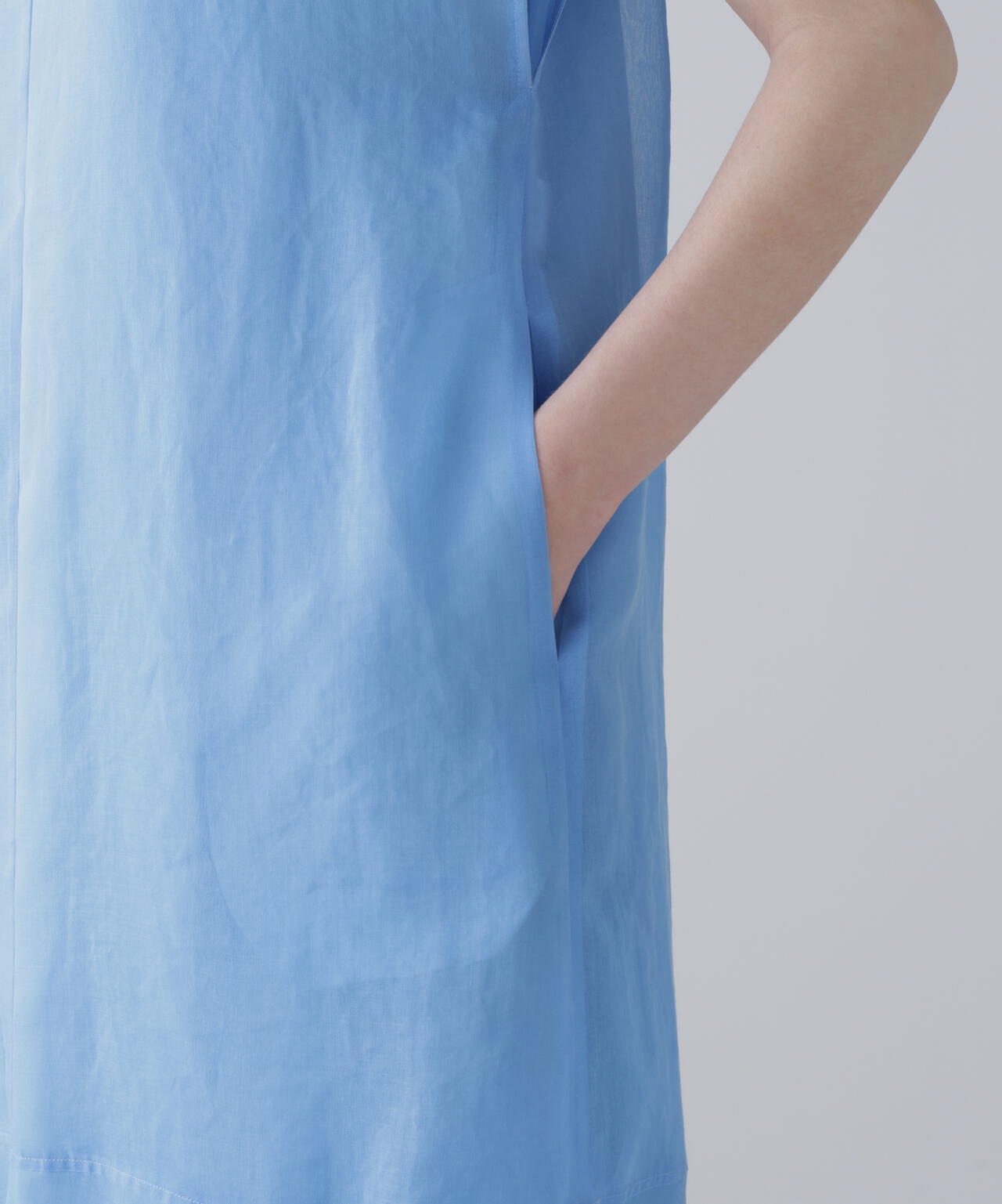 身長177cm B79 W62 H88 着用サイズ:38