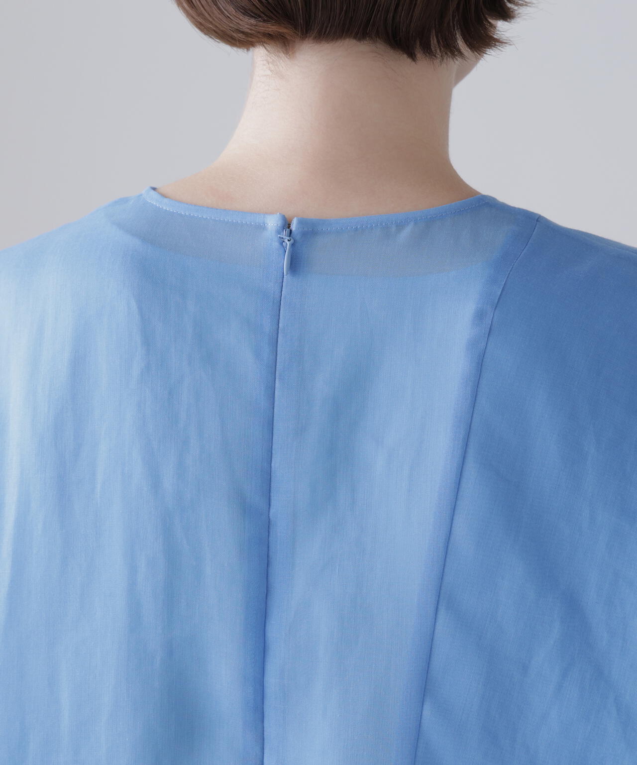 身長177cm B79 W62 H88 着用サイズ:38