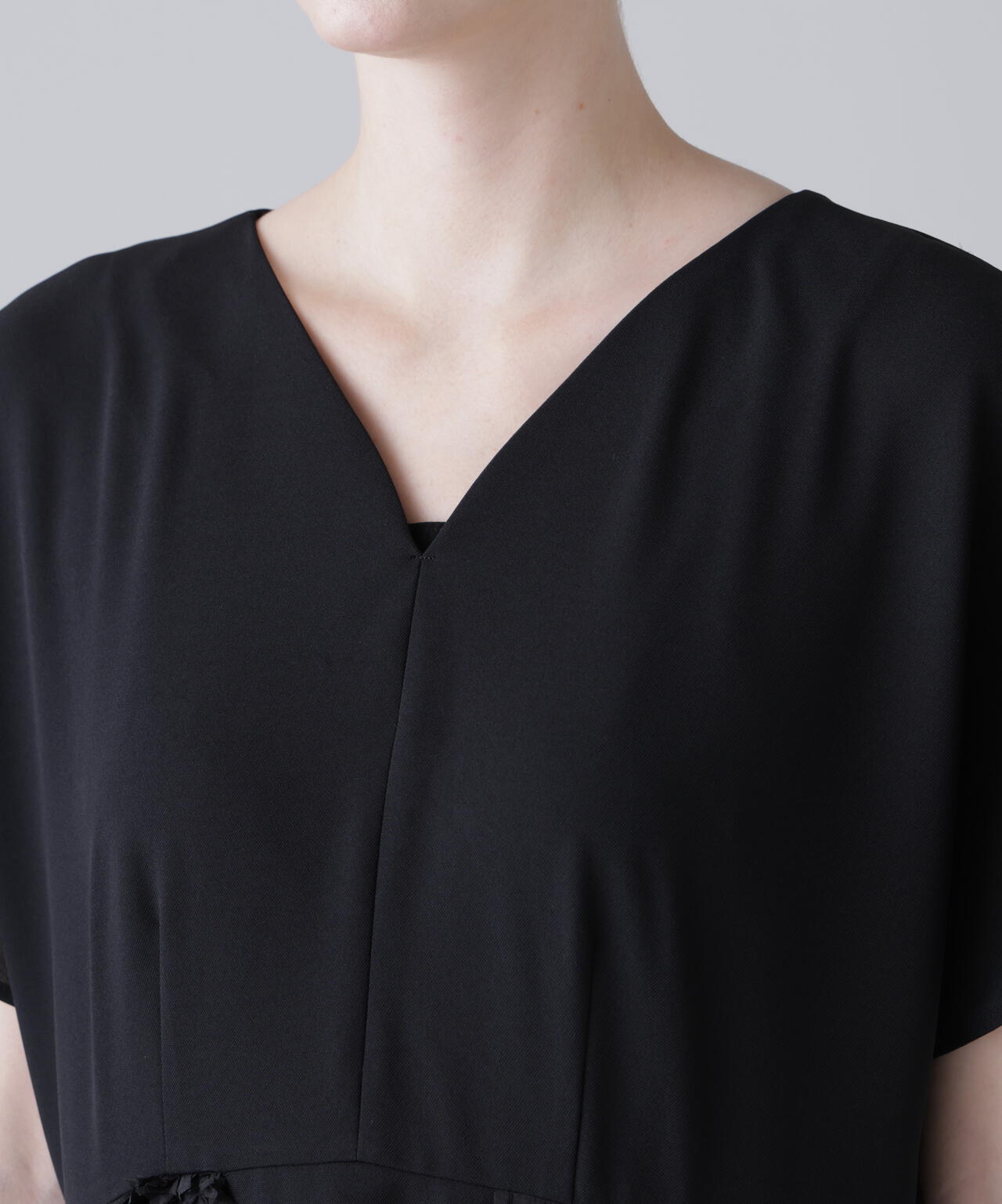 身長177cm B79 W62 H88 着用サイズ:38