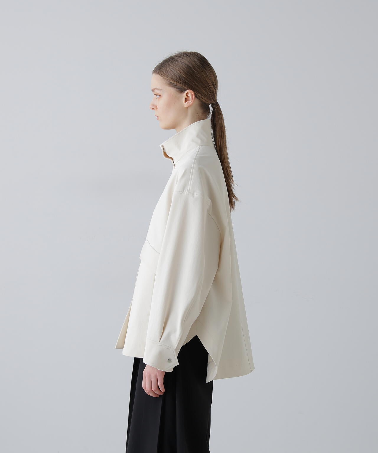 ペーパーライクストレッチジャケット