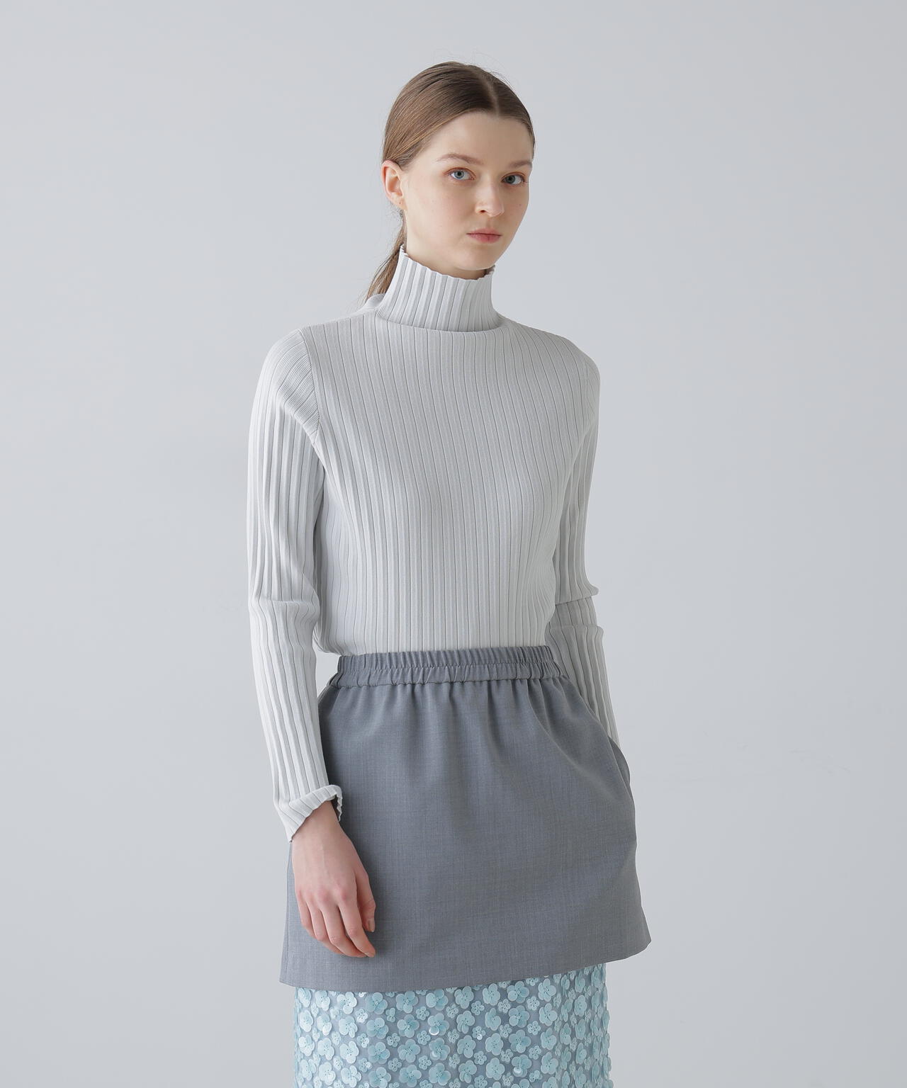 トタンプリーツニット