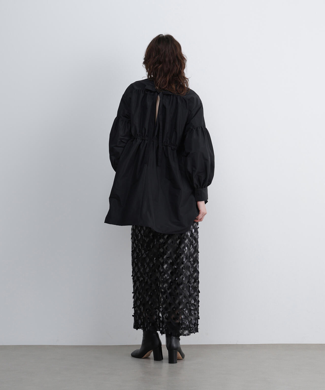 <UNiPH>スパークルタフタブラウス