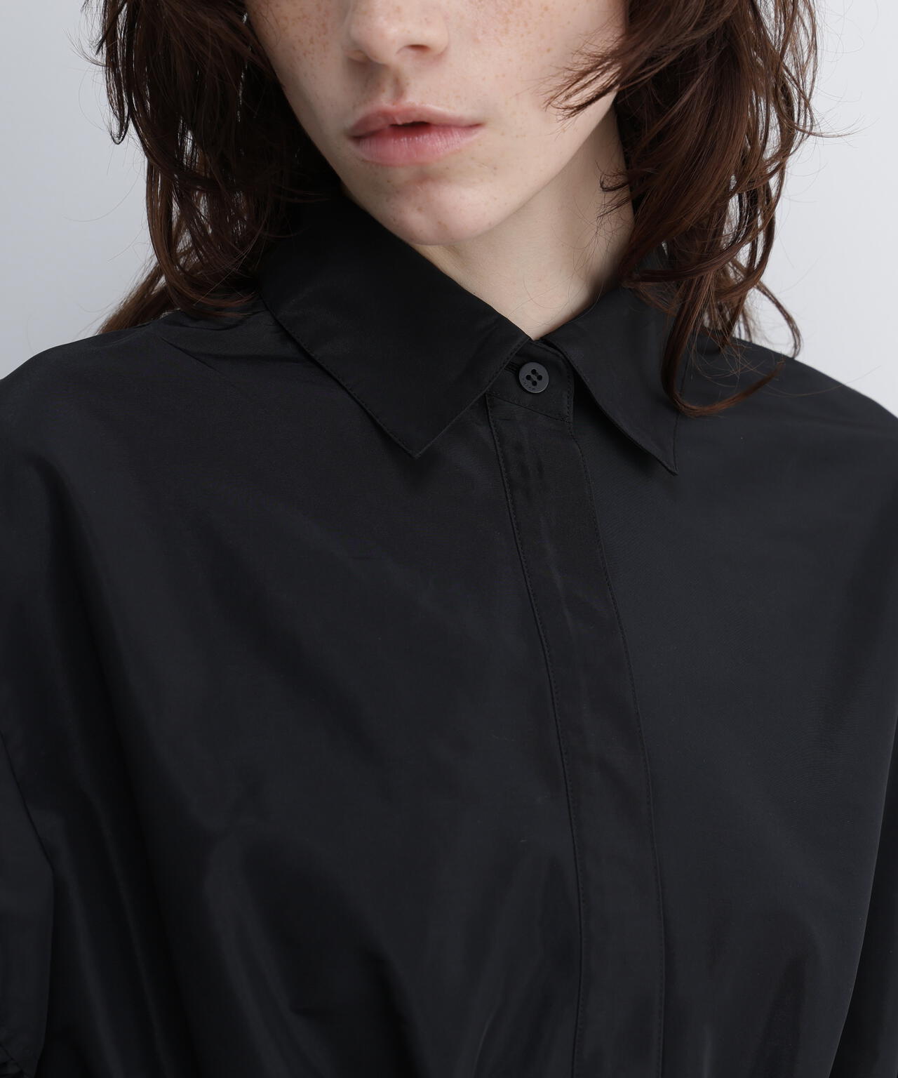 <UNiPH>スパークルタフタブラウス