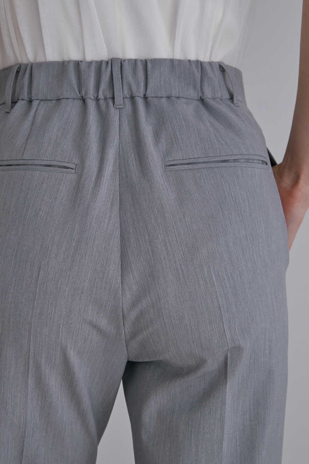 ベーシックセミフレアパンツ