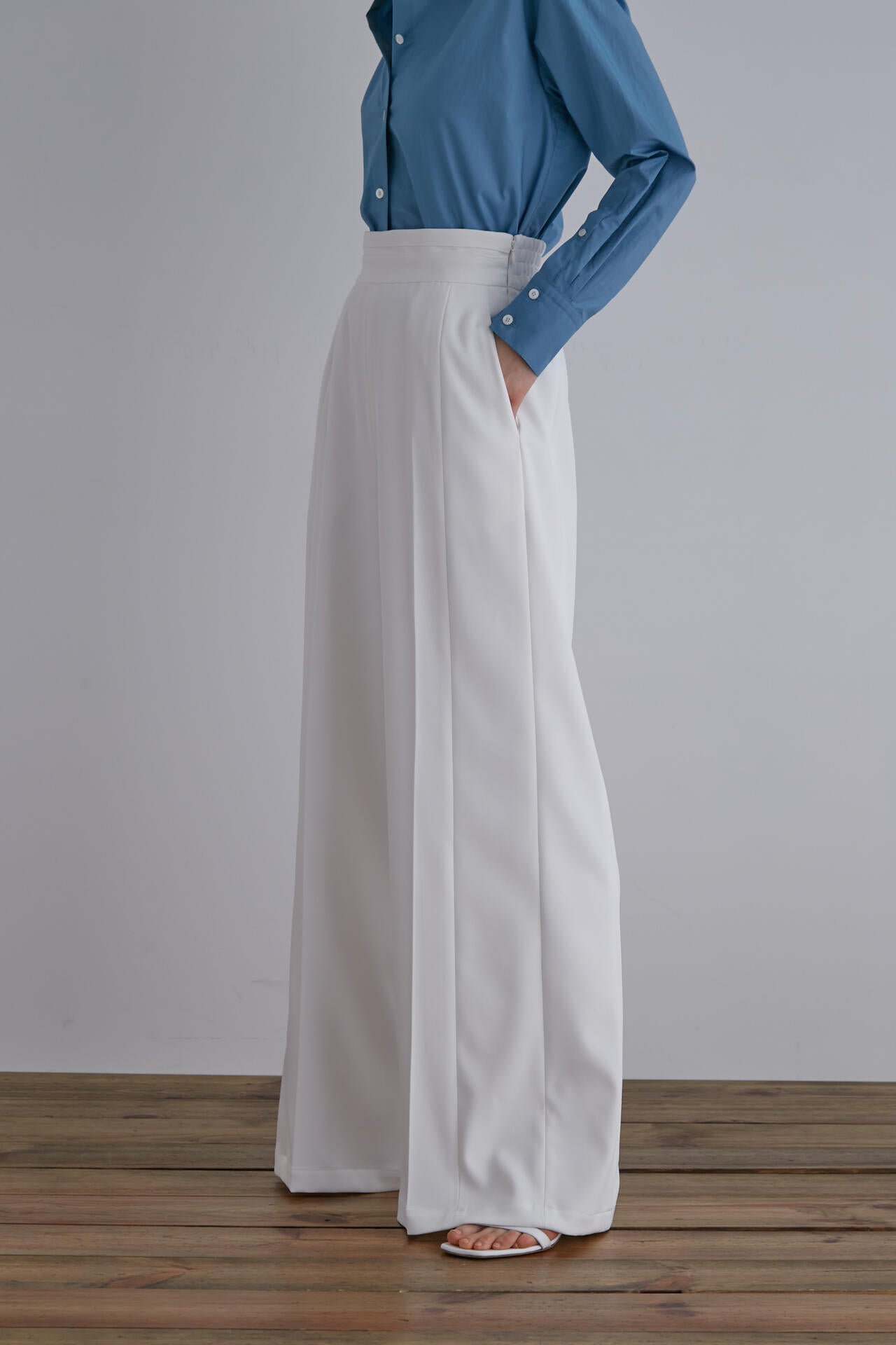 03c41b75-f7ee-5bbf-a27c-836fa5ed1d08_Image