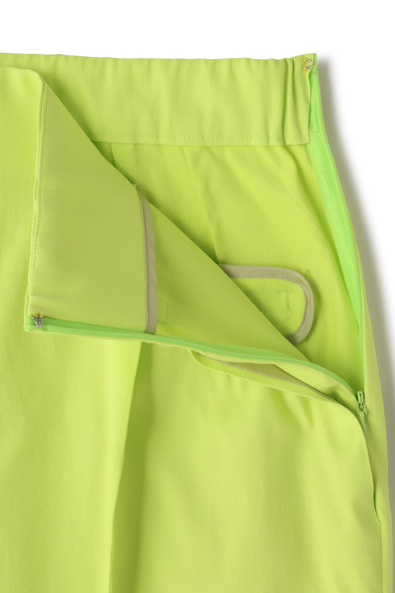 1749b9c9-4896-5df7-9bbd-e14976813b84_Image