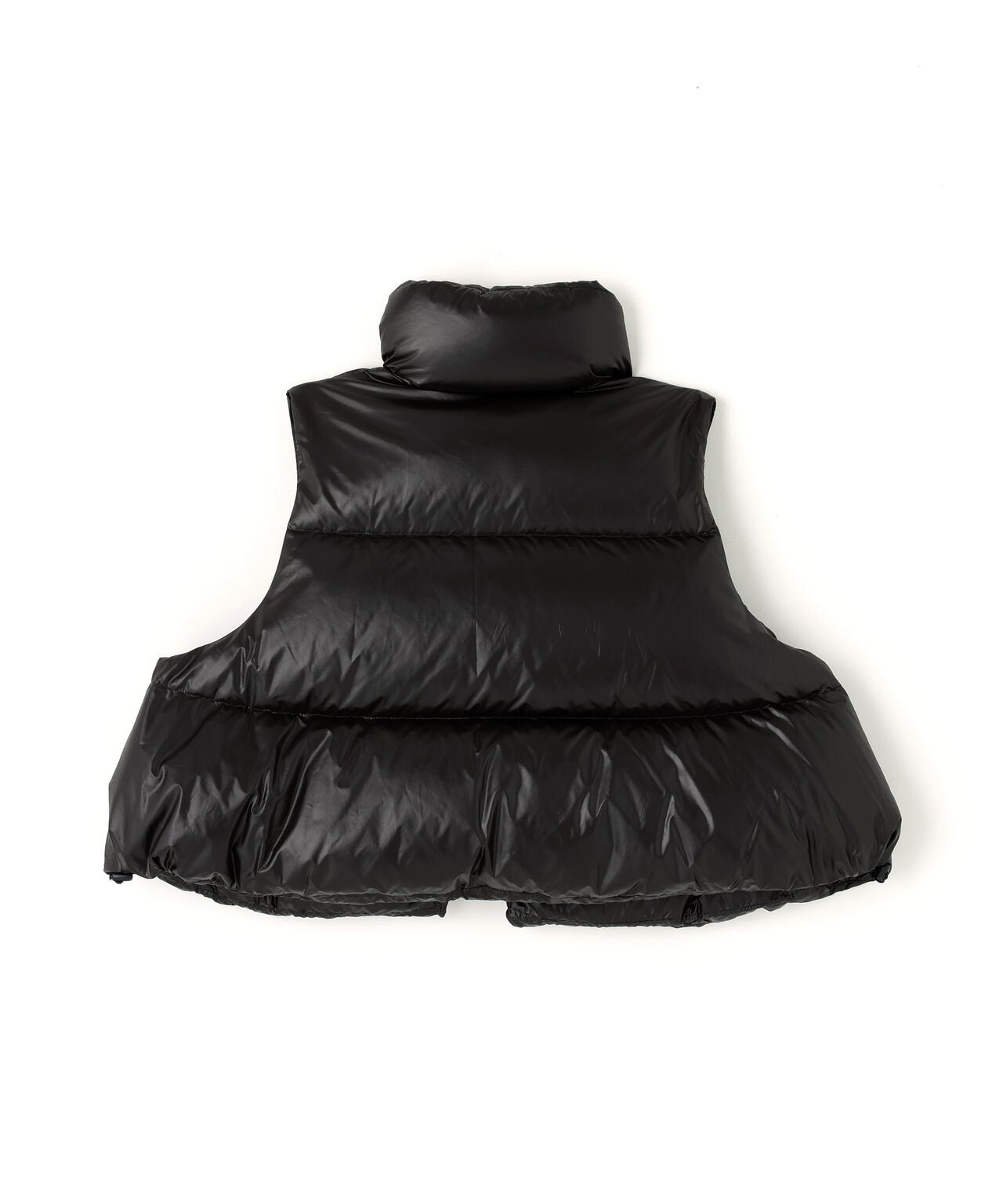 リバーシブルボリュームダウンベスト