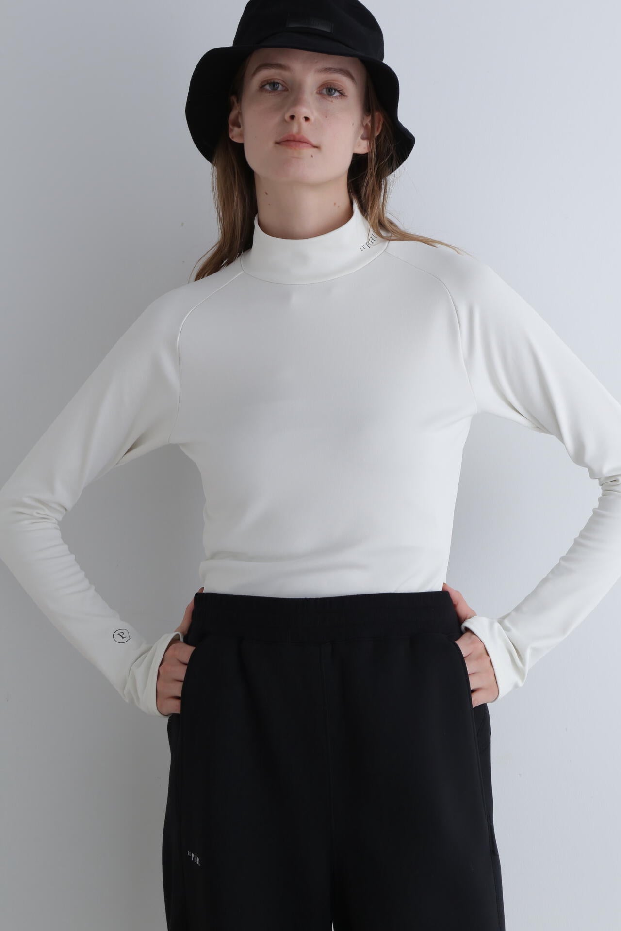 1bb151f3-ee26-56f9-bdd3-b53a83c4bdb3_Image