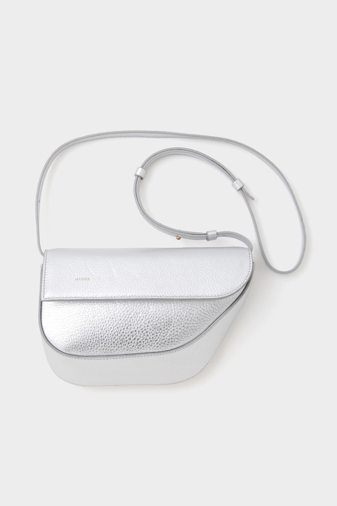 4062b0db-f50d-5c4b-a4ac-2aed6d2606bd_Image