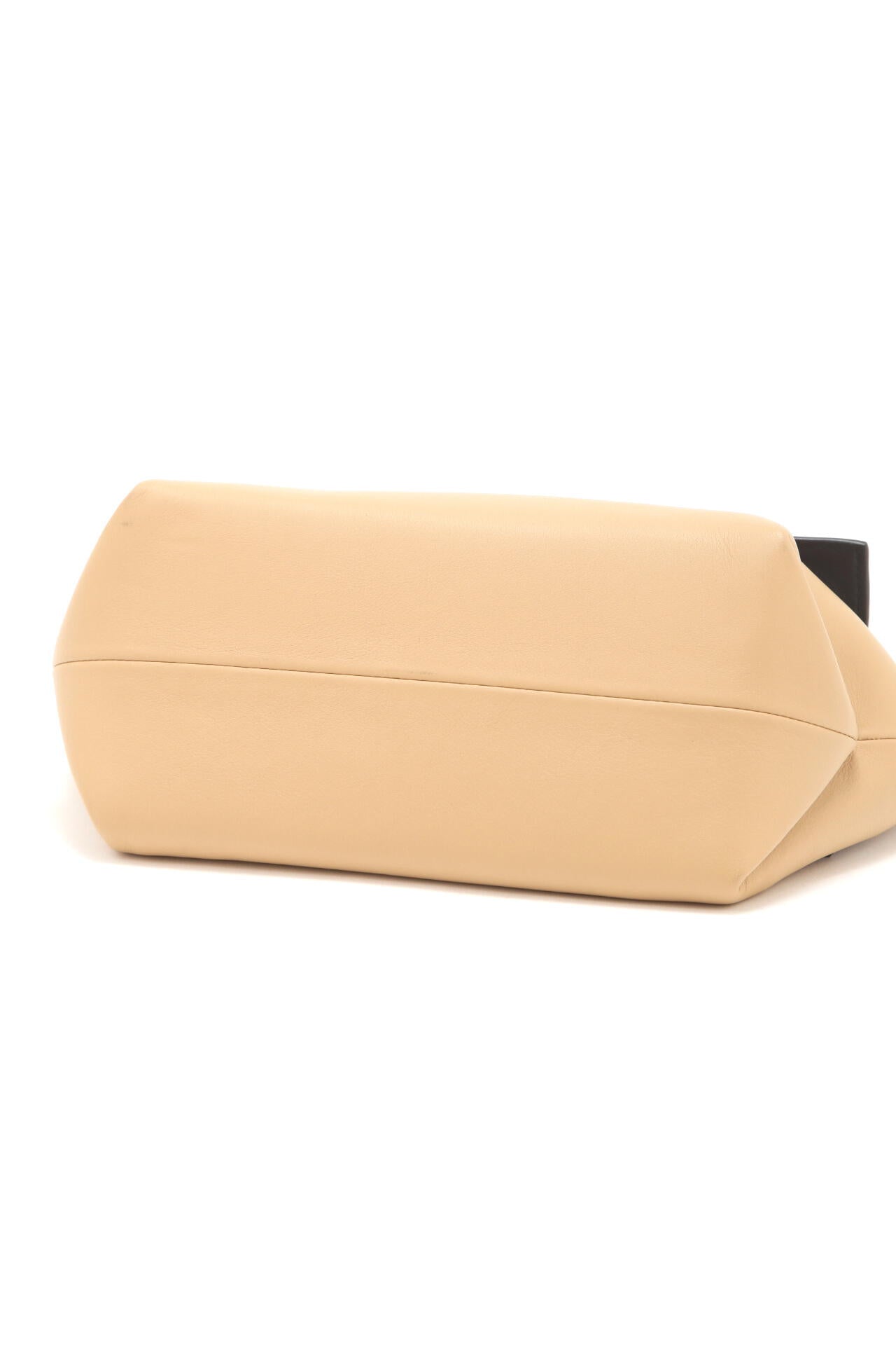 f8200cd7-9877-5534-9973-2224678c7300_Image